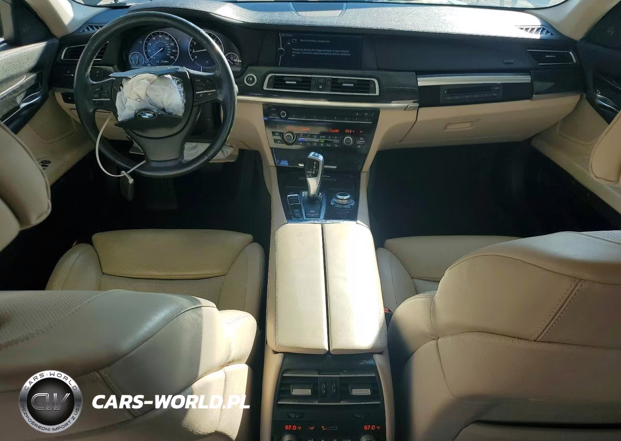 2010 BMW 750 Li VIN:WBAKB8C56ACY63715 - 8