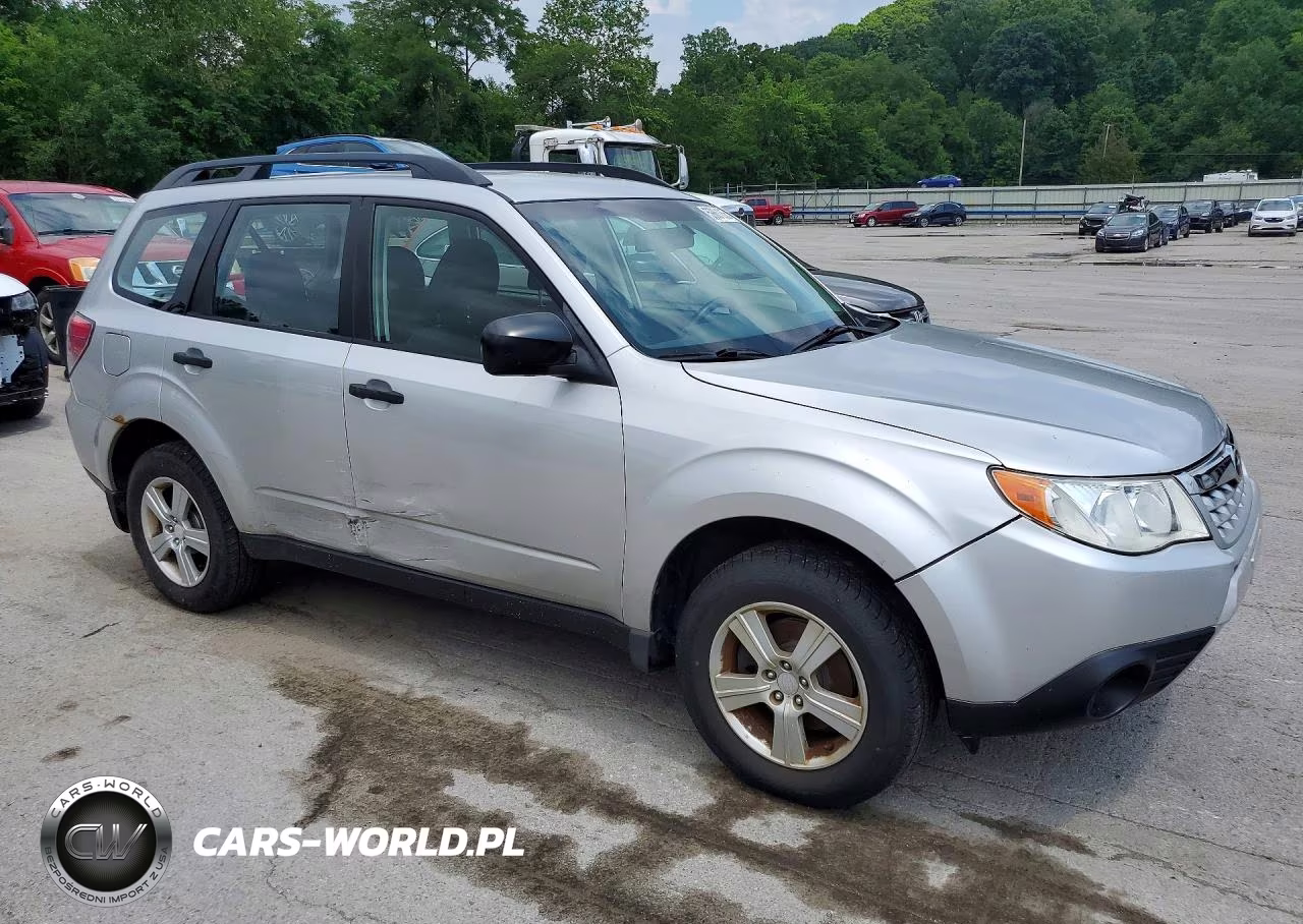 2011 Subaru Forester 2.5X VIN:JF2SHABC2BH710988 - 4
