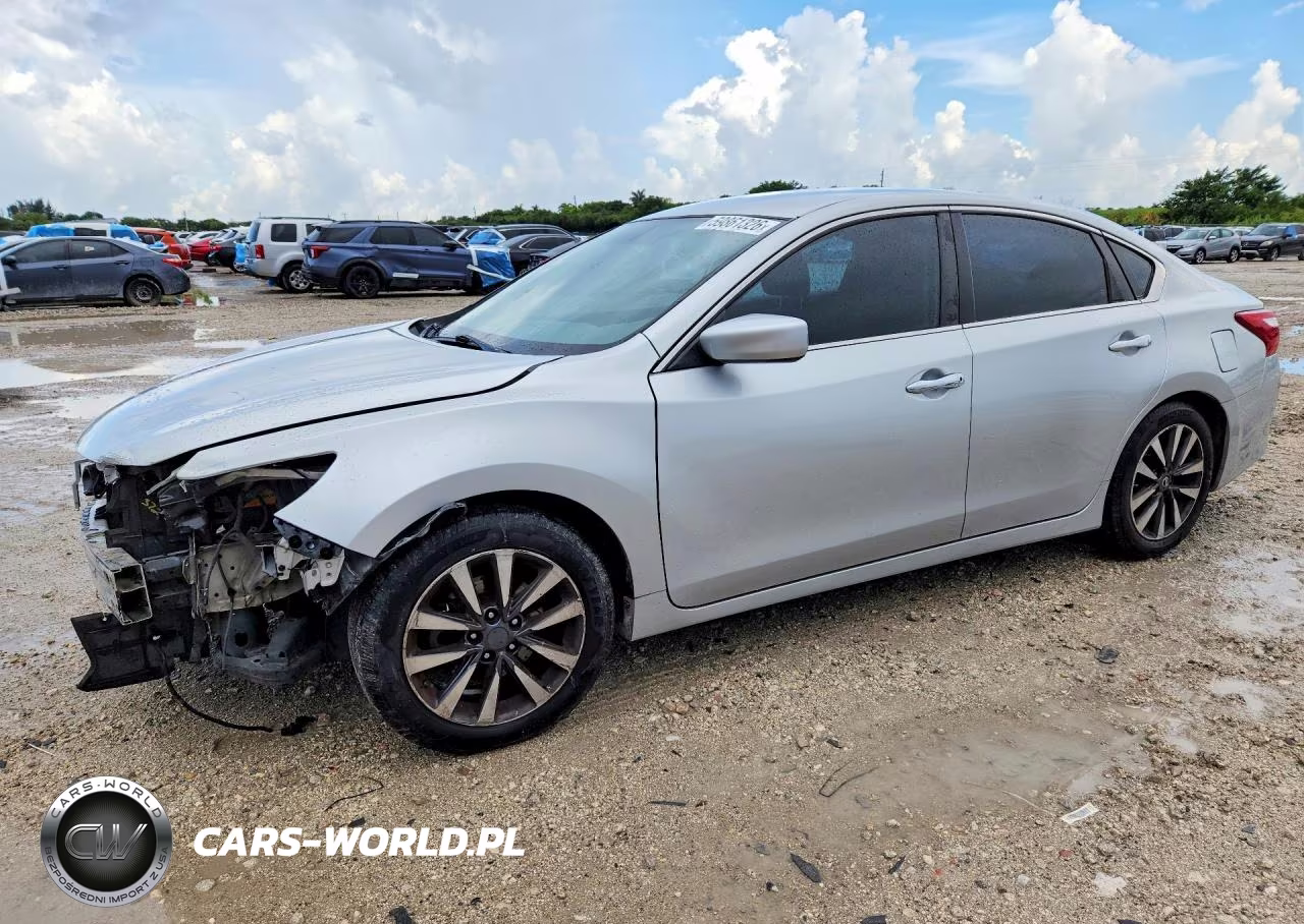 2017 Nissan Altima 2.5 Sv – zdjęcie 1 z 13