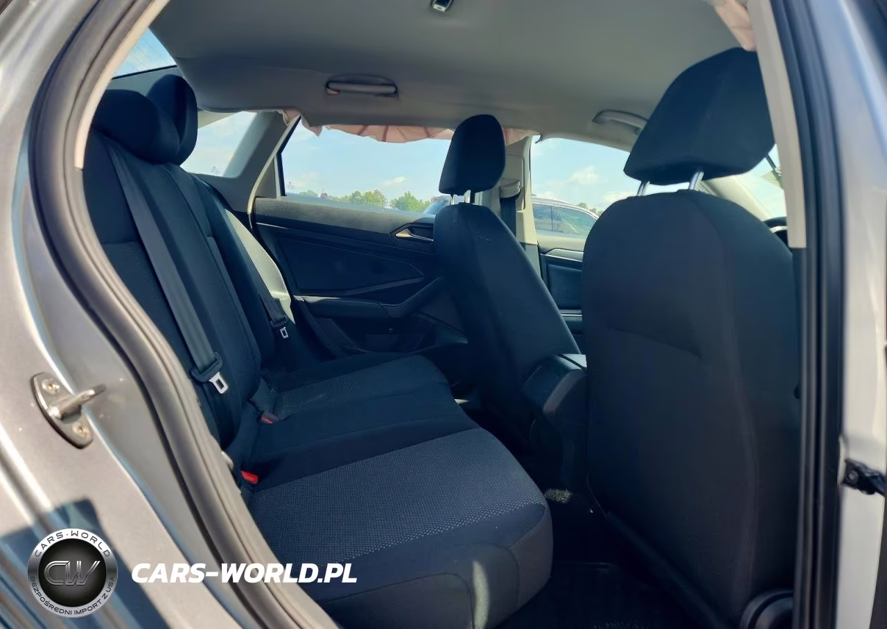 2020 Volkswagen Jetta S VIN:3VWC57BUXLM090540 - 10