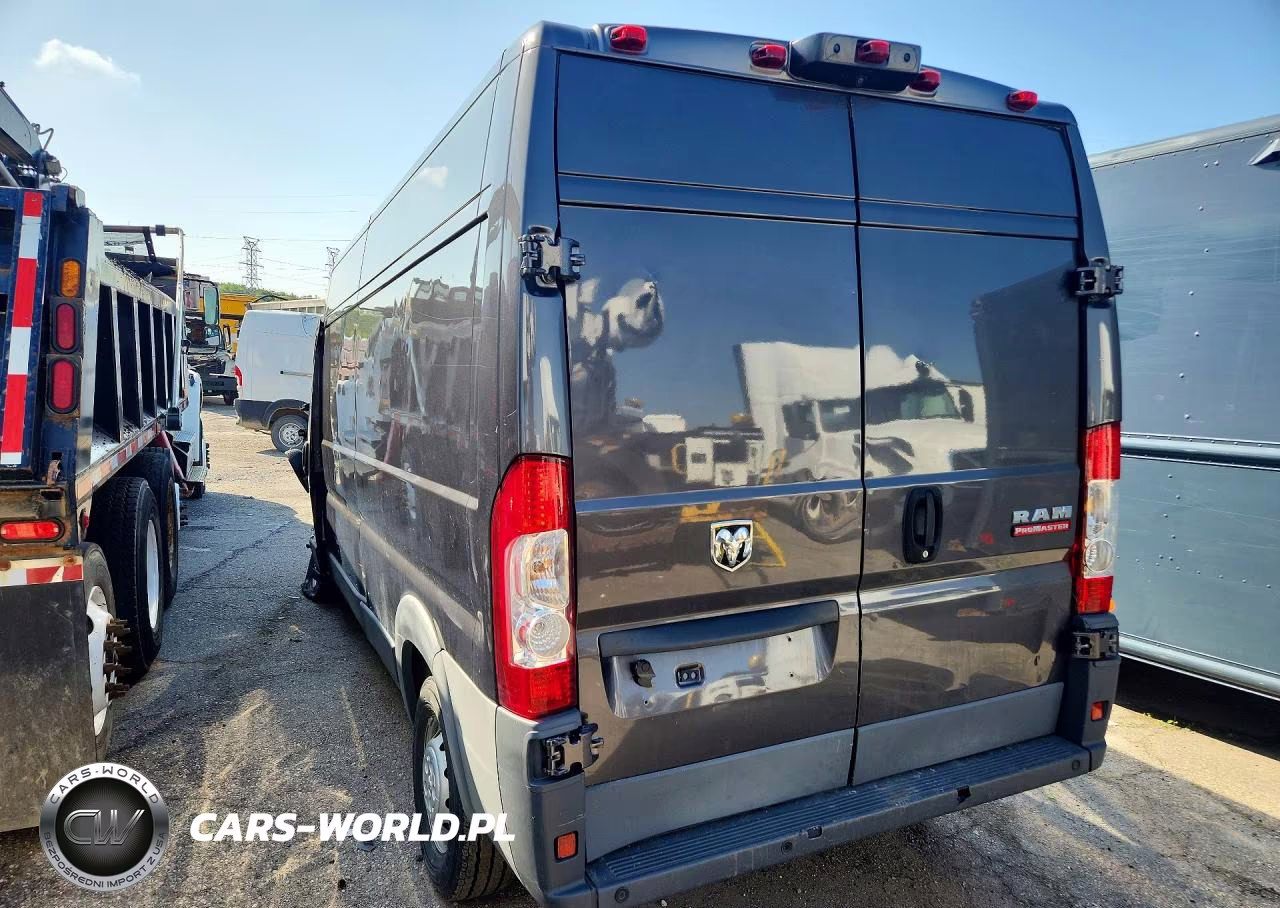 2018 Ram Promaster 2500 Delivery Van VIN:3C6TRVDG4JE116096 - 2