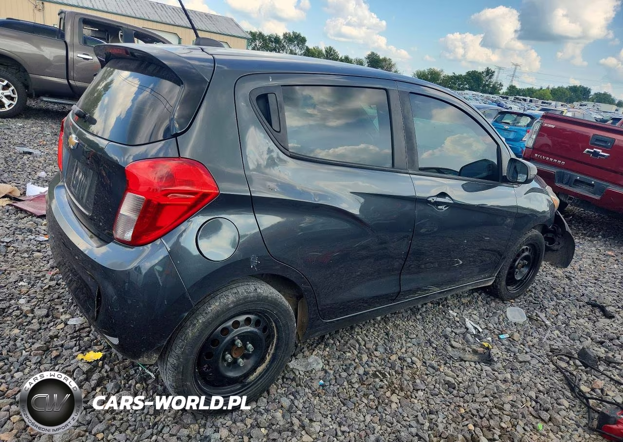 2017 Chevrolet Spark Ls VIN:KL8CB6SA5HC802854 - 3