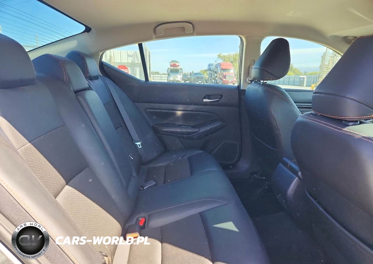 2019 Nissan Altima Sr VIN:1N4BL4CV8KC153909 - 10