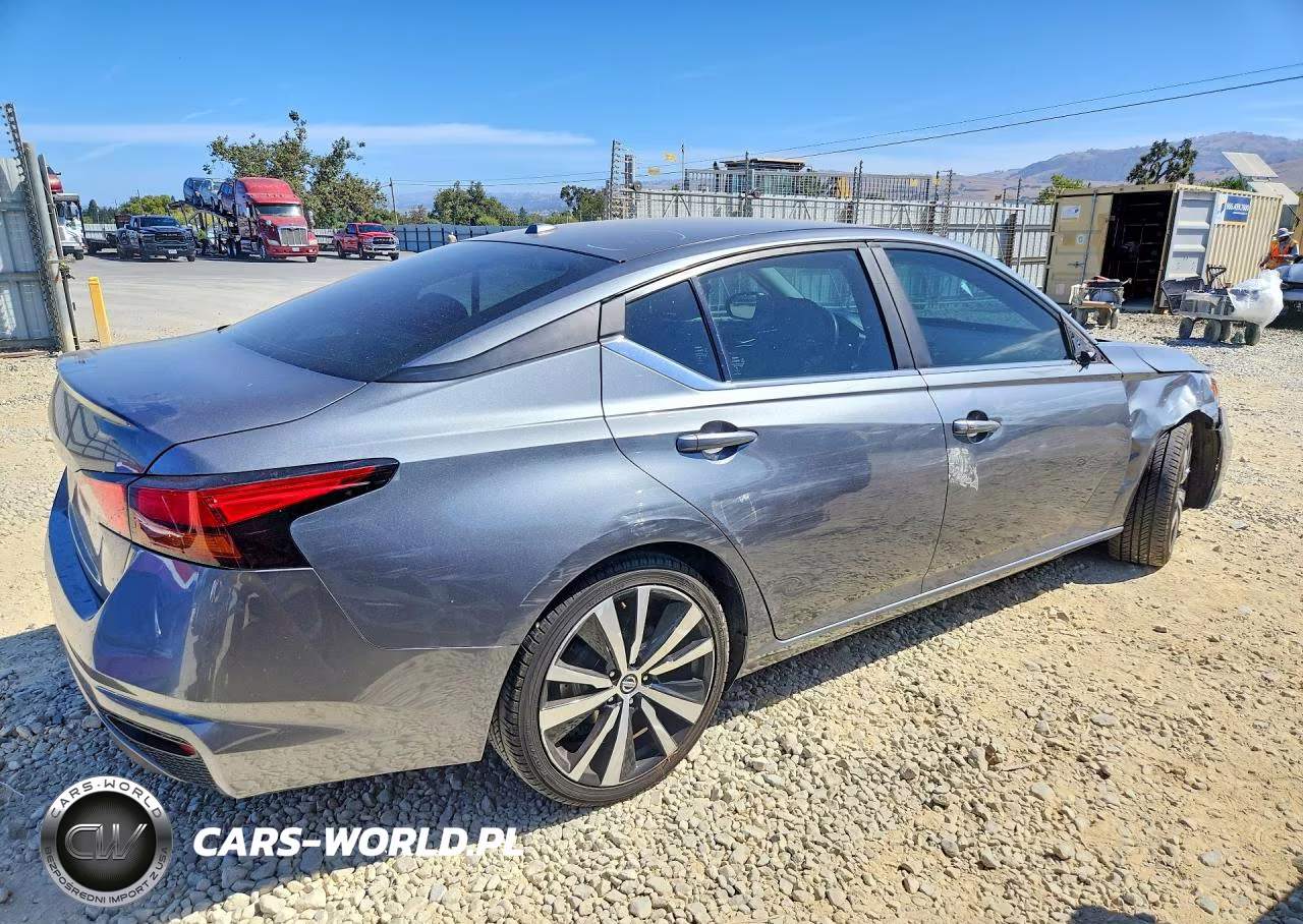 2019 Nissan Altima Sr VIN:1N4BL4CV8KC153909 - 3