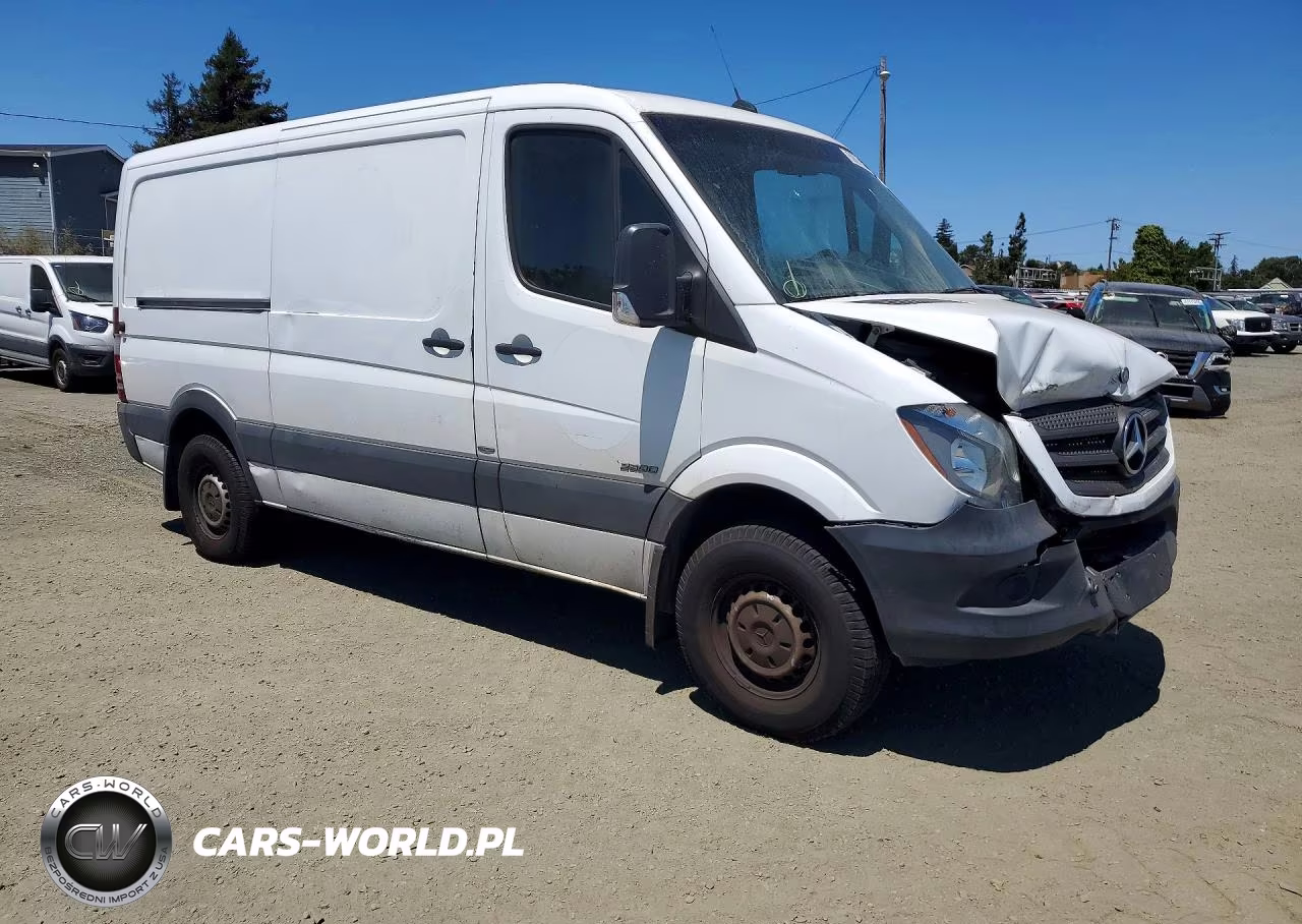 2014 Mercedes-Benz Sprinter 2500 Delivery Van VIN:WD3PE7CC8E5836352 - 4
