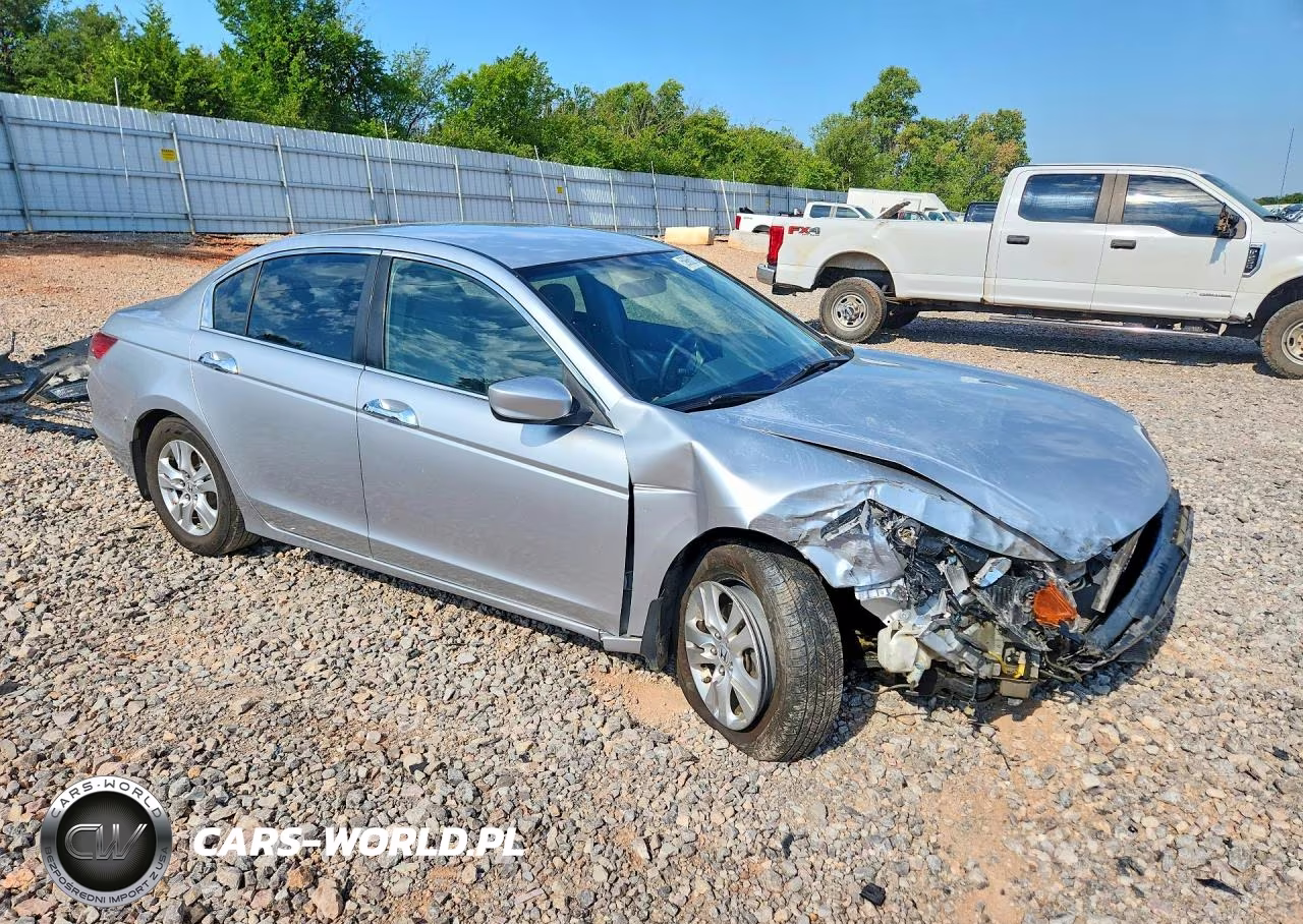 2008 Honda Accord Lxp VIN:JHMCP264X8C046586 - 4