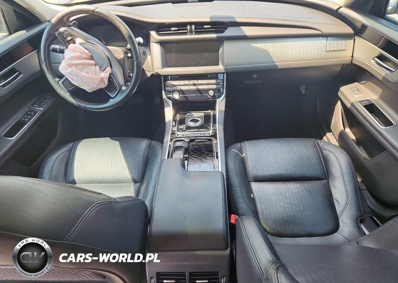 2017 Jaguar Xf Prestige VIN:SAJBK4BVXHCY27969 - 8