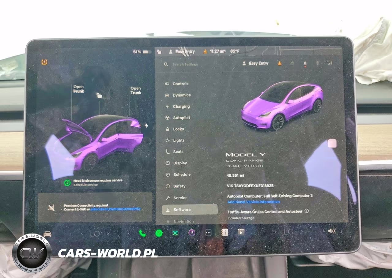 2022 Tesla Model Y VIN:7SAYGDEEXNF318925 - 9