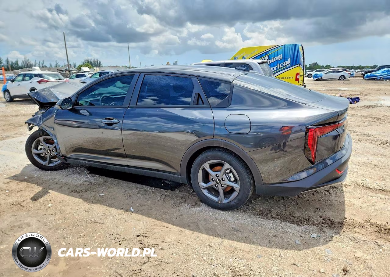 2025 Kia K4 Lx VIN:3KPFT4DEXSE102396 - 2