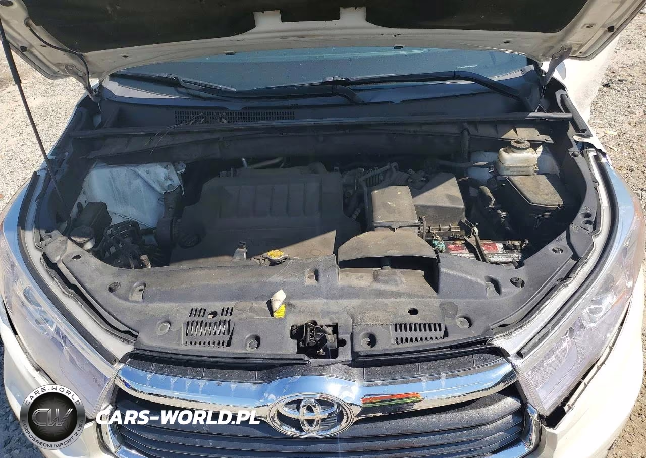 2015 Toyota Highlander Xle VIN:5TDKKRFH8FS103774 - 12