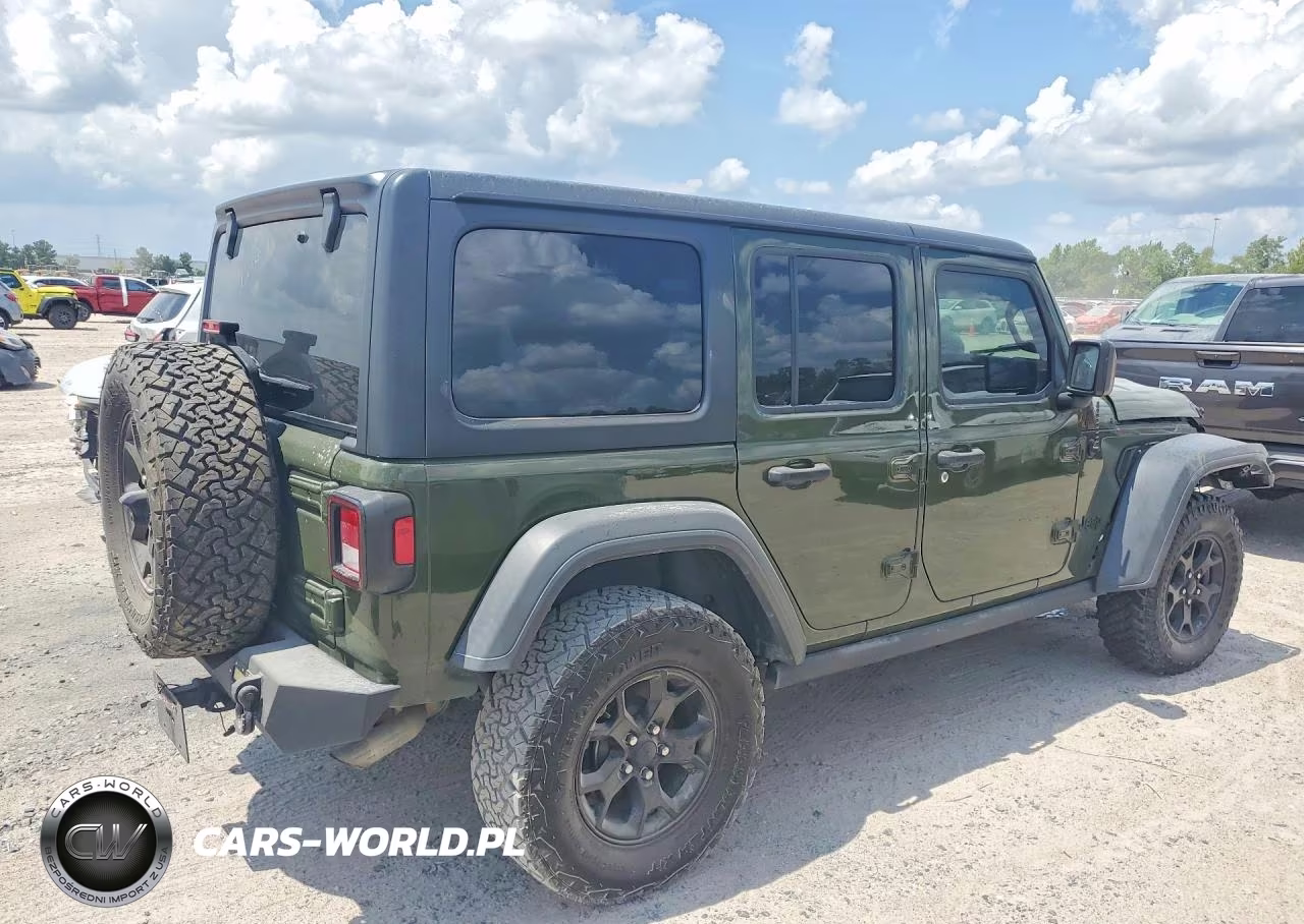 2020 Jeep Wrangler Unlimited Sport VIN:1C4HJXDG2LW290744 - 3