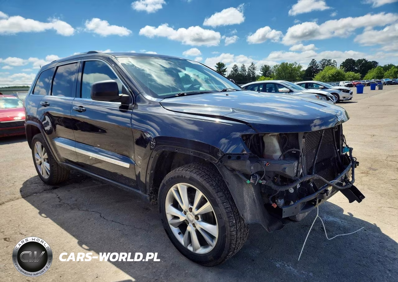 2013 Jeep Grand Cherokee Laredo VIN:1C4RJFAG7DC654856 - 4