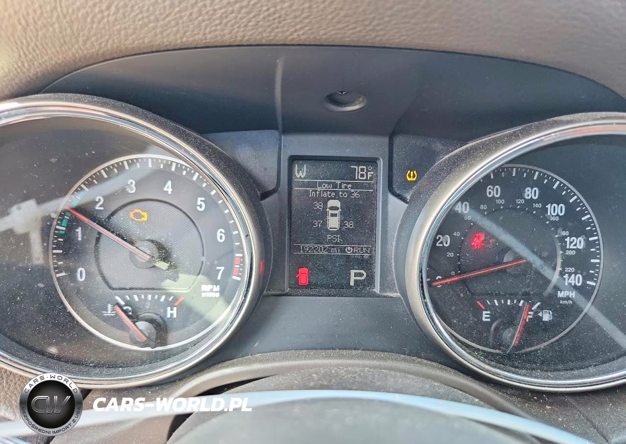 2013 Jeep Grand Cherokee Laredo VIN:1C4RJFAG7DC654856 - 9