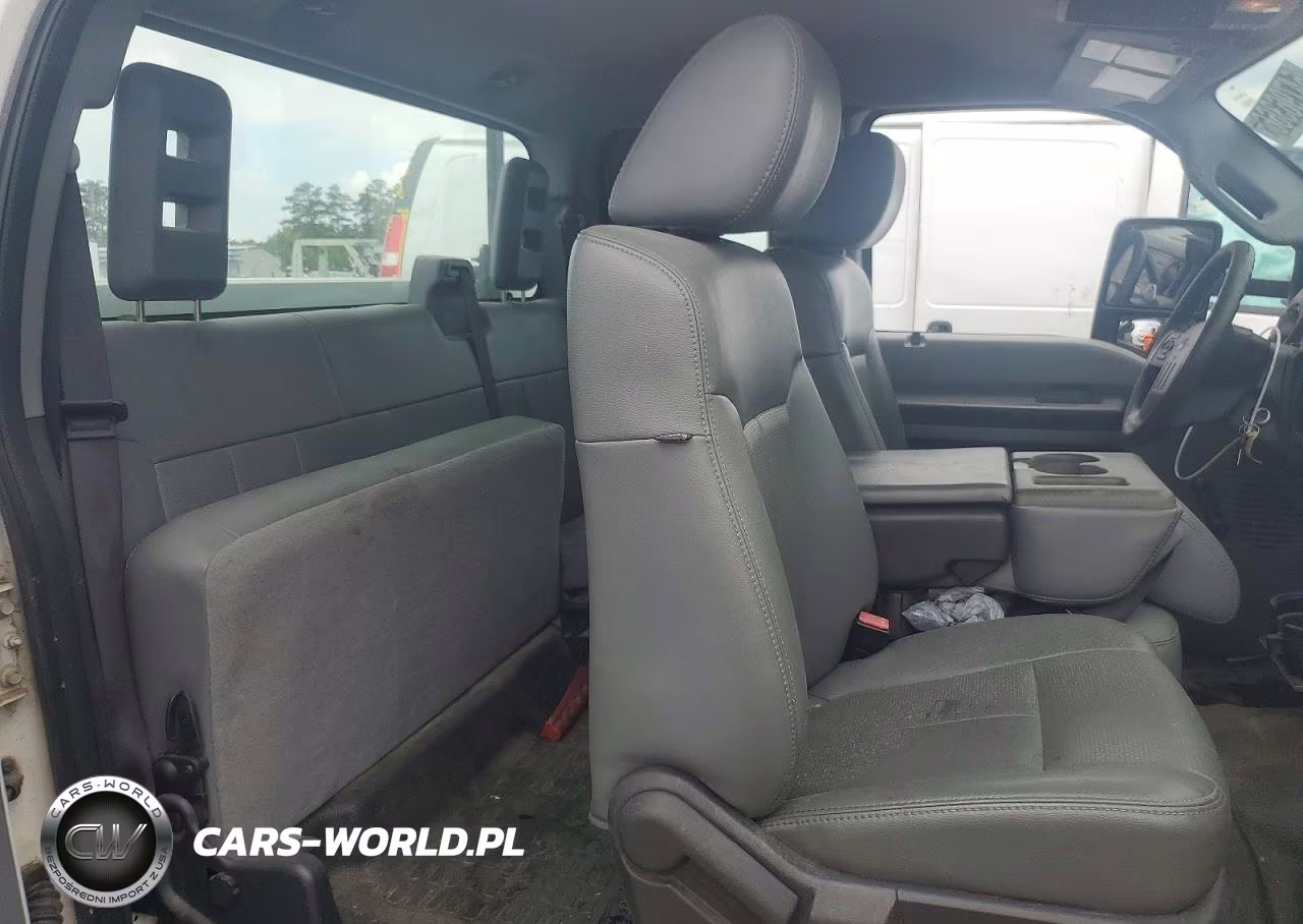 2011 Ford F250 Super Duty VIN:1FT7X2AT2BEB64600 - 11