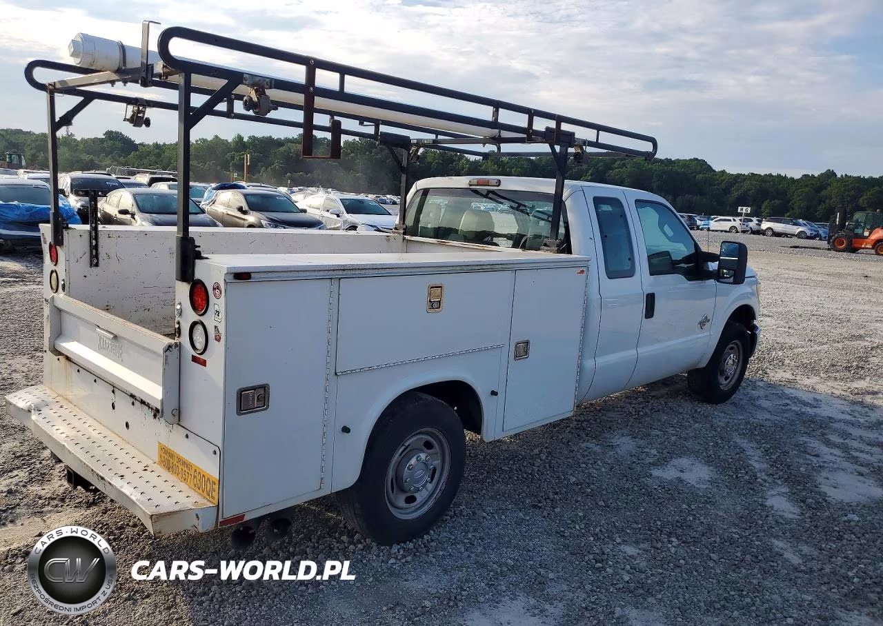 2011 Ford F250 Super Duty VIN:1FT7X2AT2BEB64600 - 3
