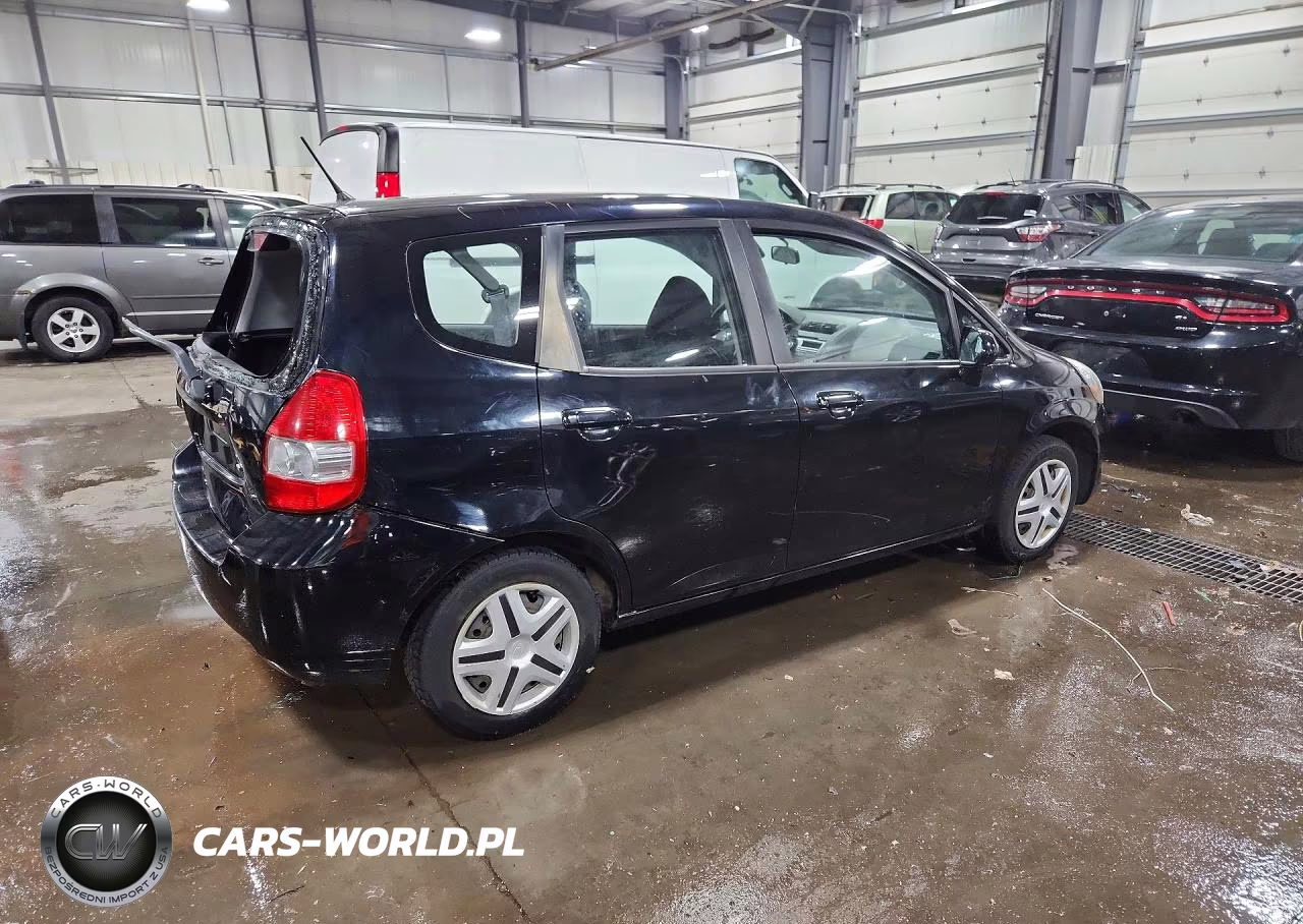2008 Honda Fit VIN:JHMGD38478S071884 - 3