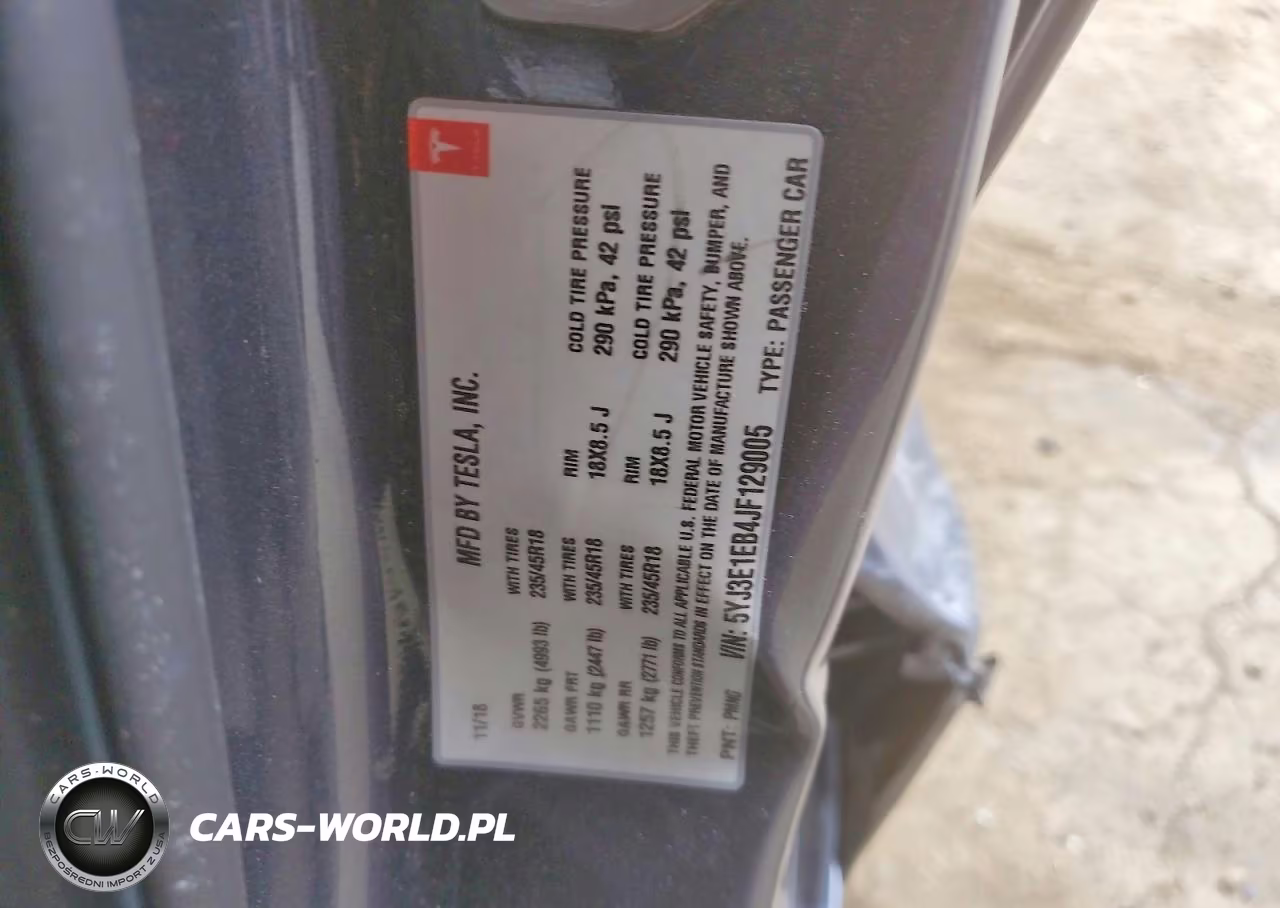 2018 Tesla Model 3 VIN:5YJ3E1EB4JF129005 - 12