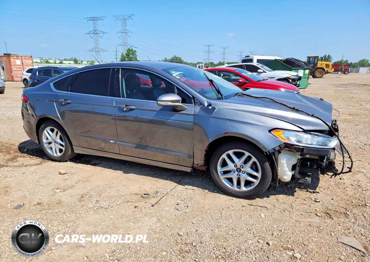 2013 Ford Fusion Se VIN:3FA6P0HR2DR377630 - 4