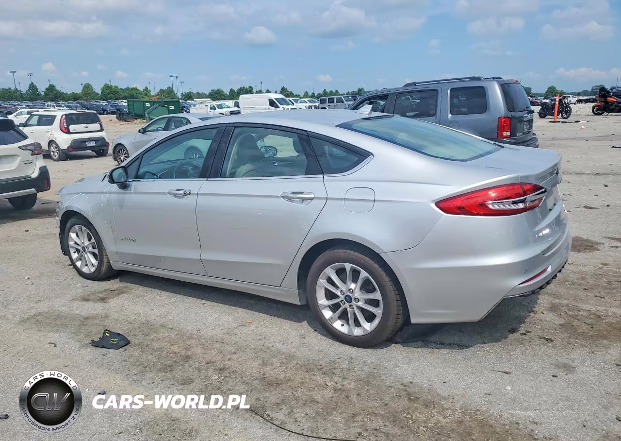 2019 Ford Fusion Se VIN:3FA6P0LU8KR272342 - 2