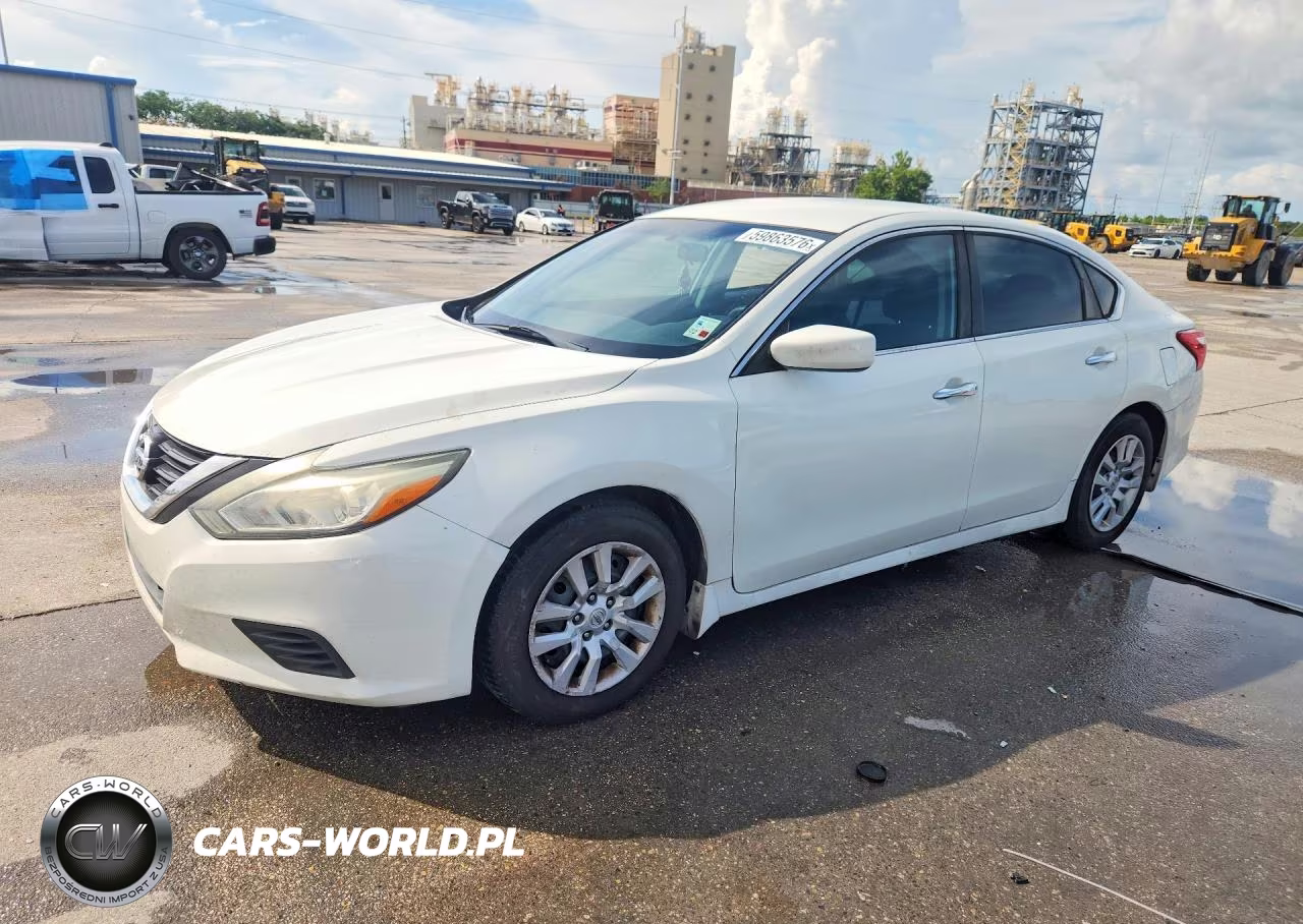 2017 Nissan Altima 2.5 S – zdjęcie 1 z 12