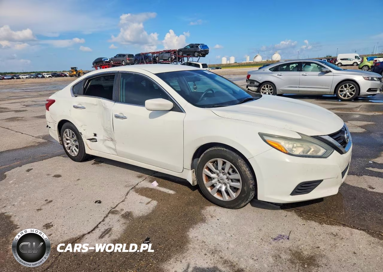 2017 Nissan Altima 2.5 S VIN:1N4AL3AP4HC278229 - 4