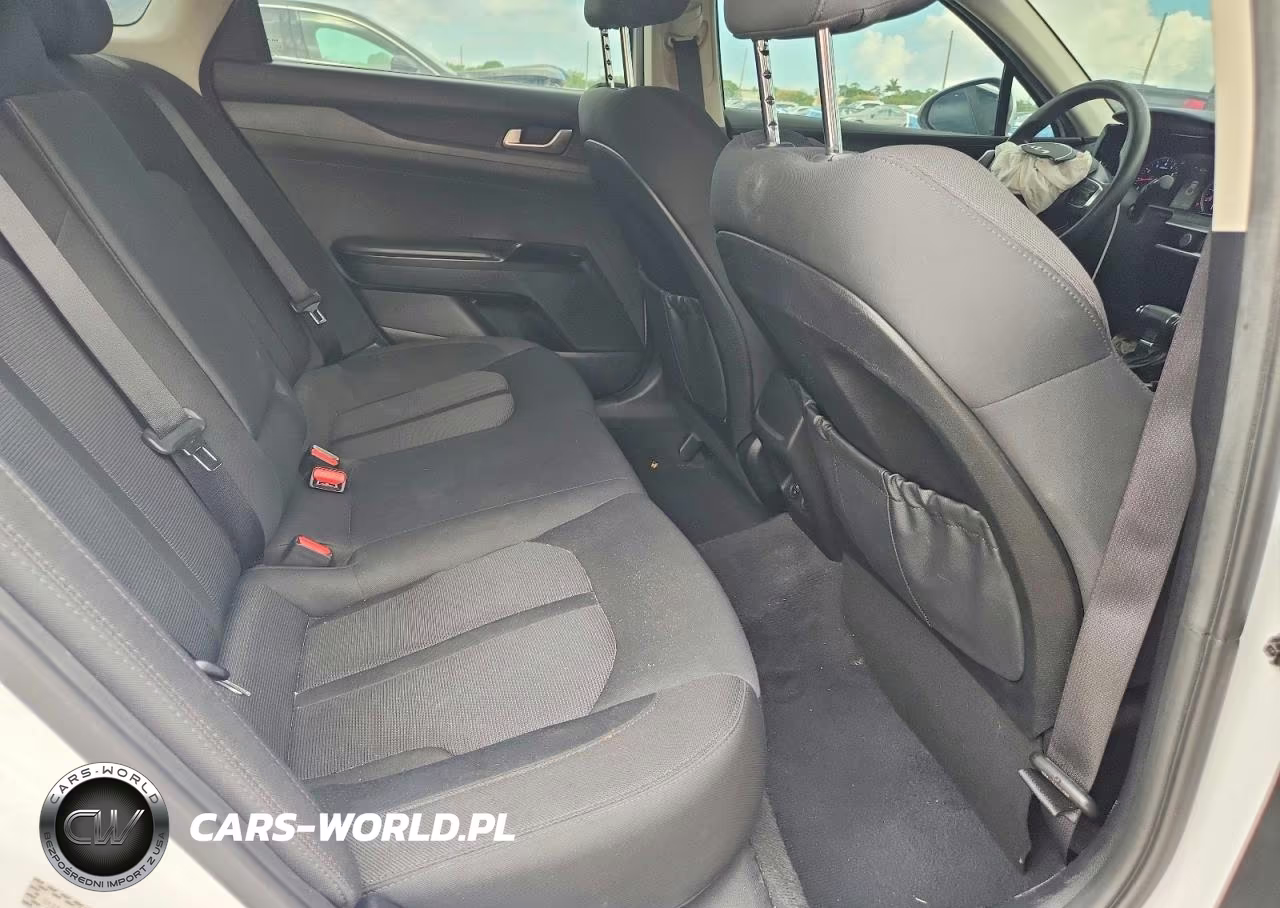 2022 Kia K5 Lxs VIN:5XXG14J27NG118541 - 10