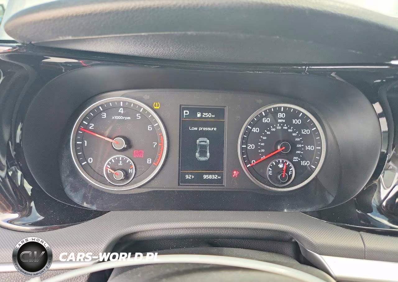 2022 Kia K5 Lxs VIN:5XXG14J27NG118541 - 9