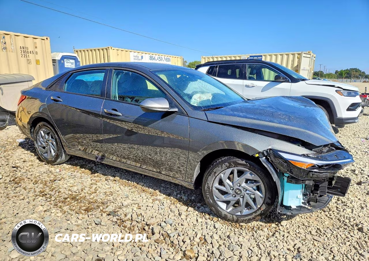 2026 Hyundai Elantra Hybrid Blue VIN:KMHLM4DJ3TU205302 - 4