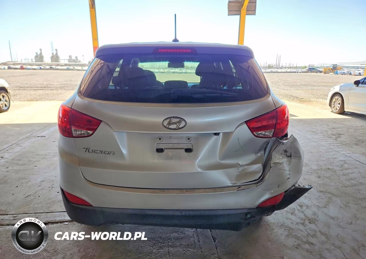 2015 Hyundai Tucson Gls VIN:KM8JT3AF3FU991806 - 6