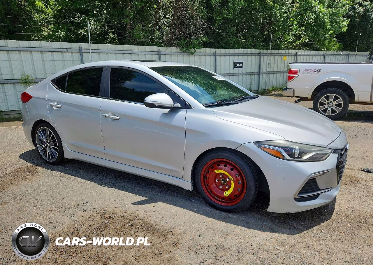 2018 Hyundai Elantra Sport VIN:KMHD04LB2JU485012 - 4