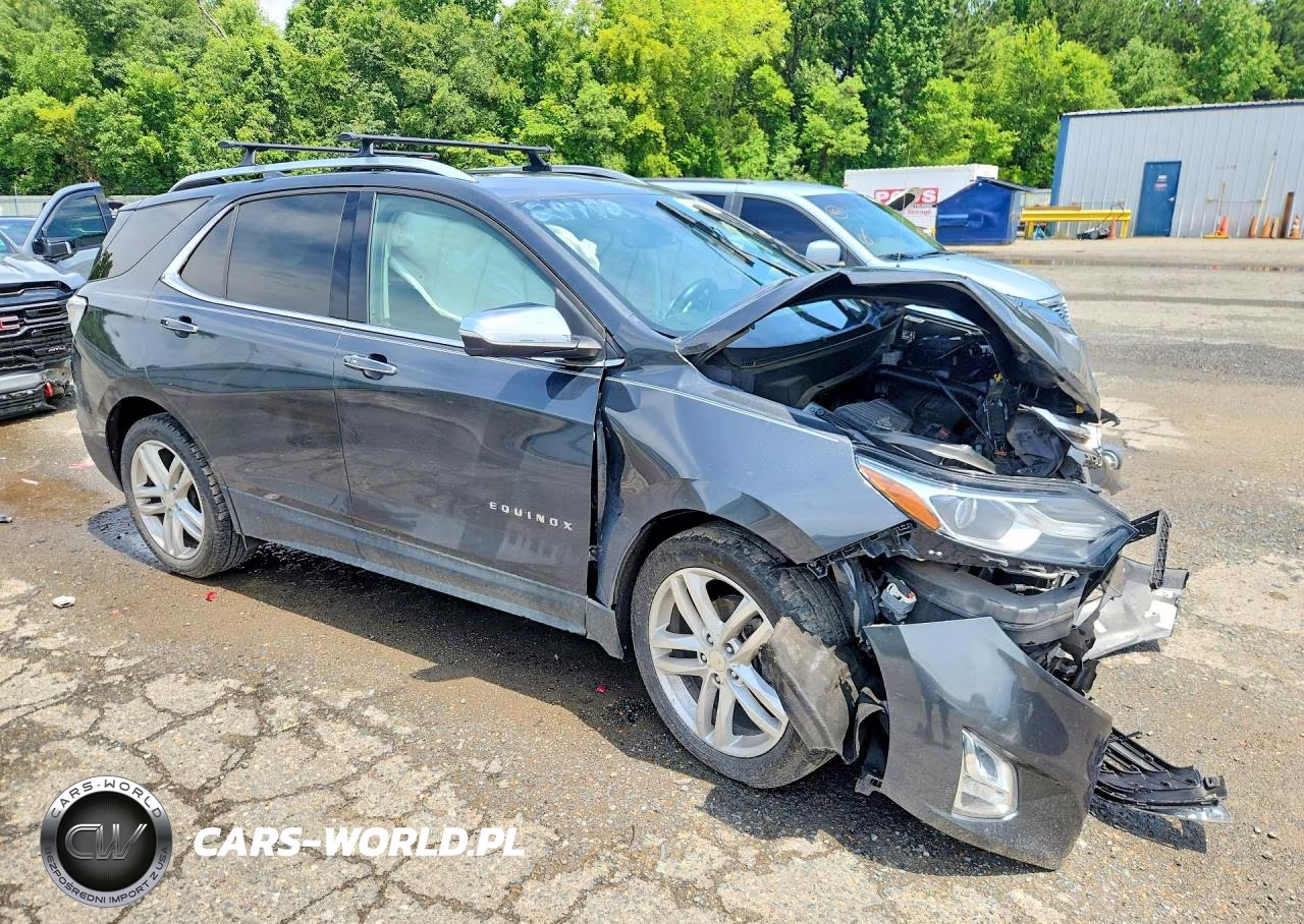 2018 Chevrolet Equinox VIN:3GNAXMEV6JL104709 - 4