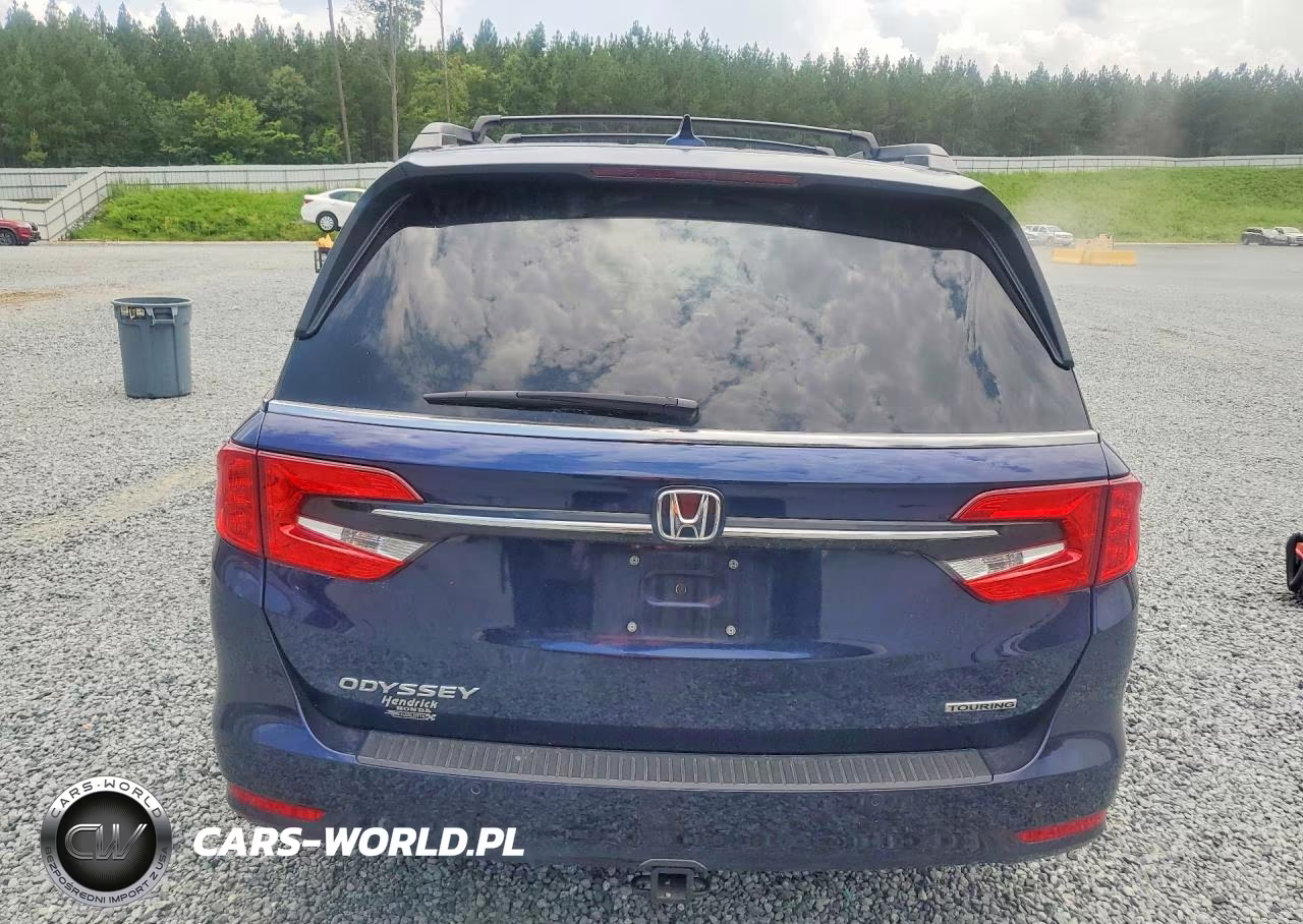 2023 Honda Odyssey Touring VIN:5FNRL6H88PB030824 - 6
