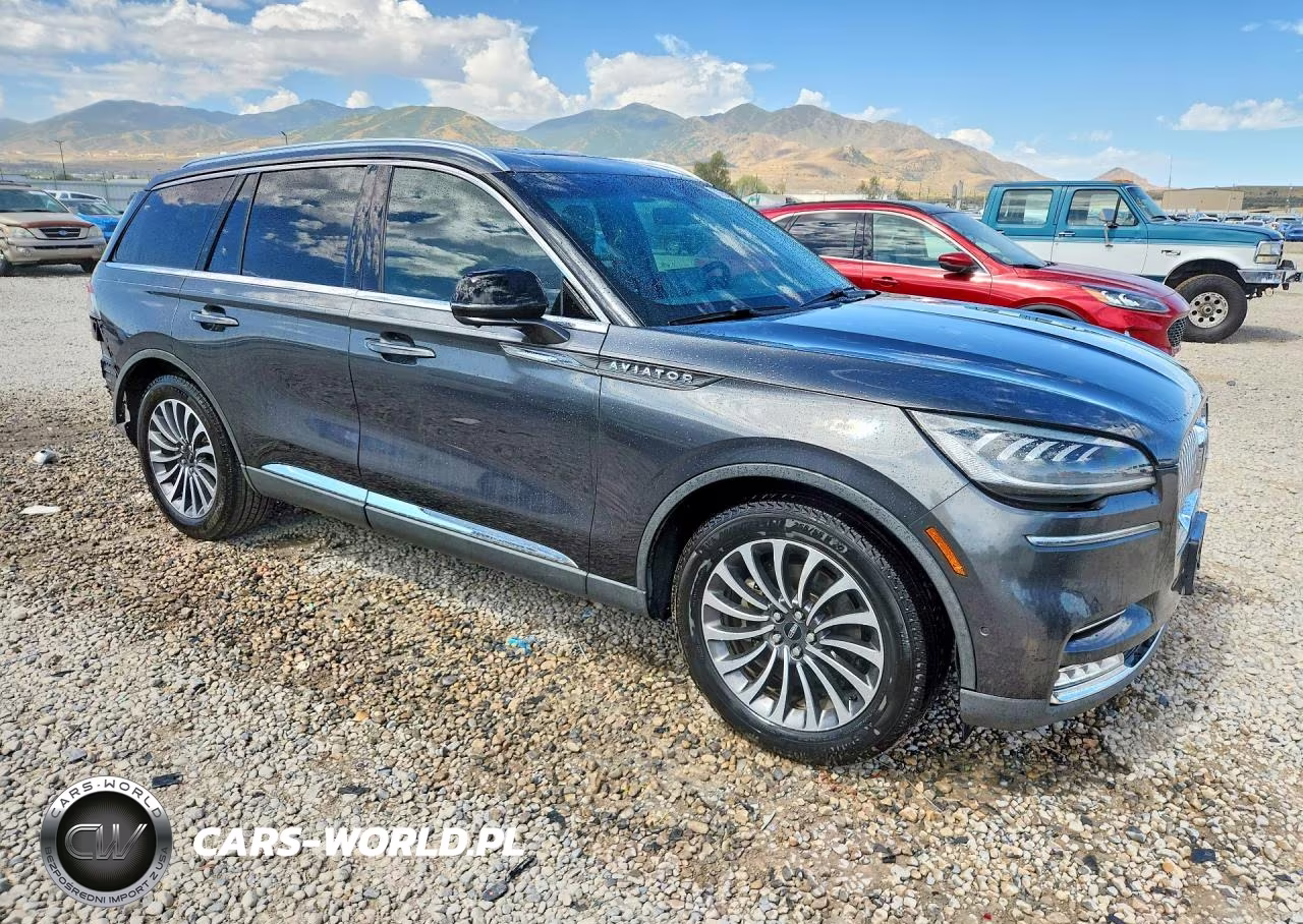 2020 Lincoln Aviator Reserve VIN:5LM5J7WC1LGL04052 - 4