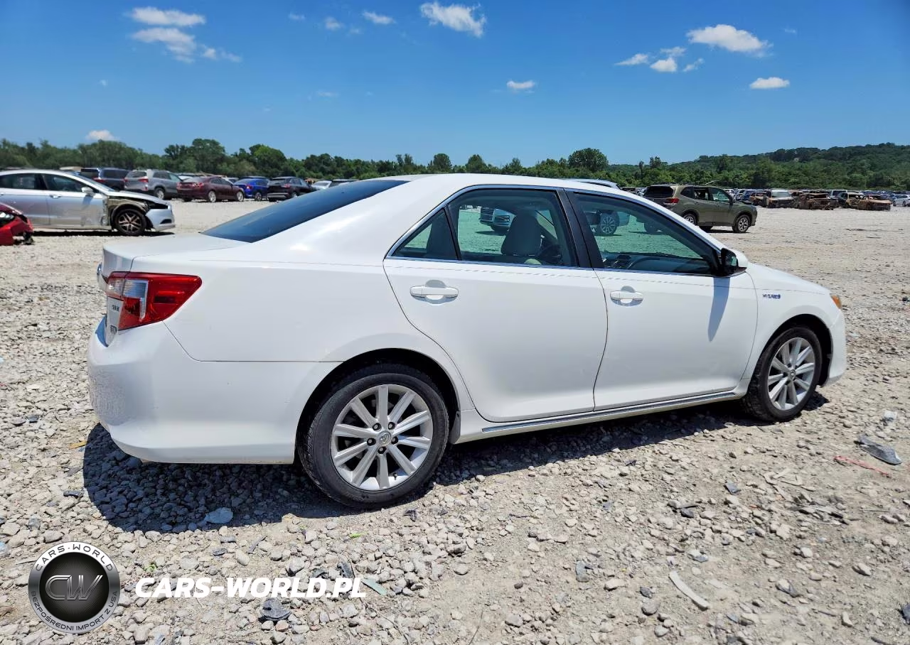 2014 Toyota Camry Hybrid Xle VIN:4T1BD1FK7EU101902 - 3