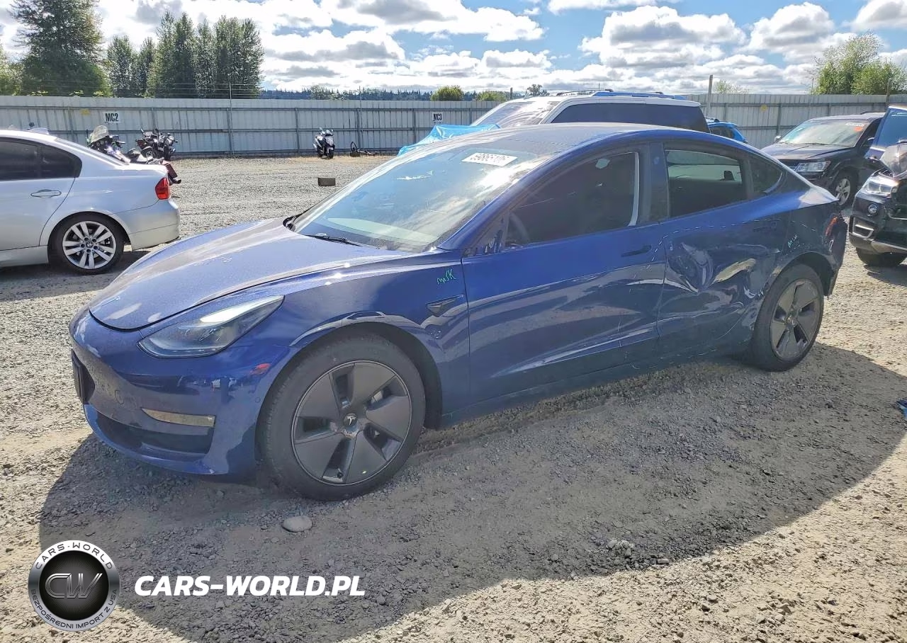 2022 Tesla Model 3 – zdjęcie 1 z 13