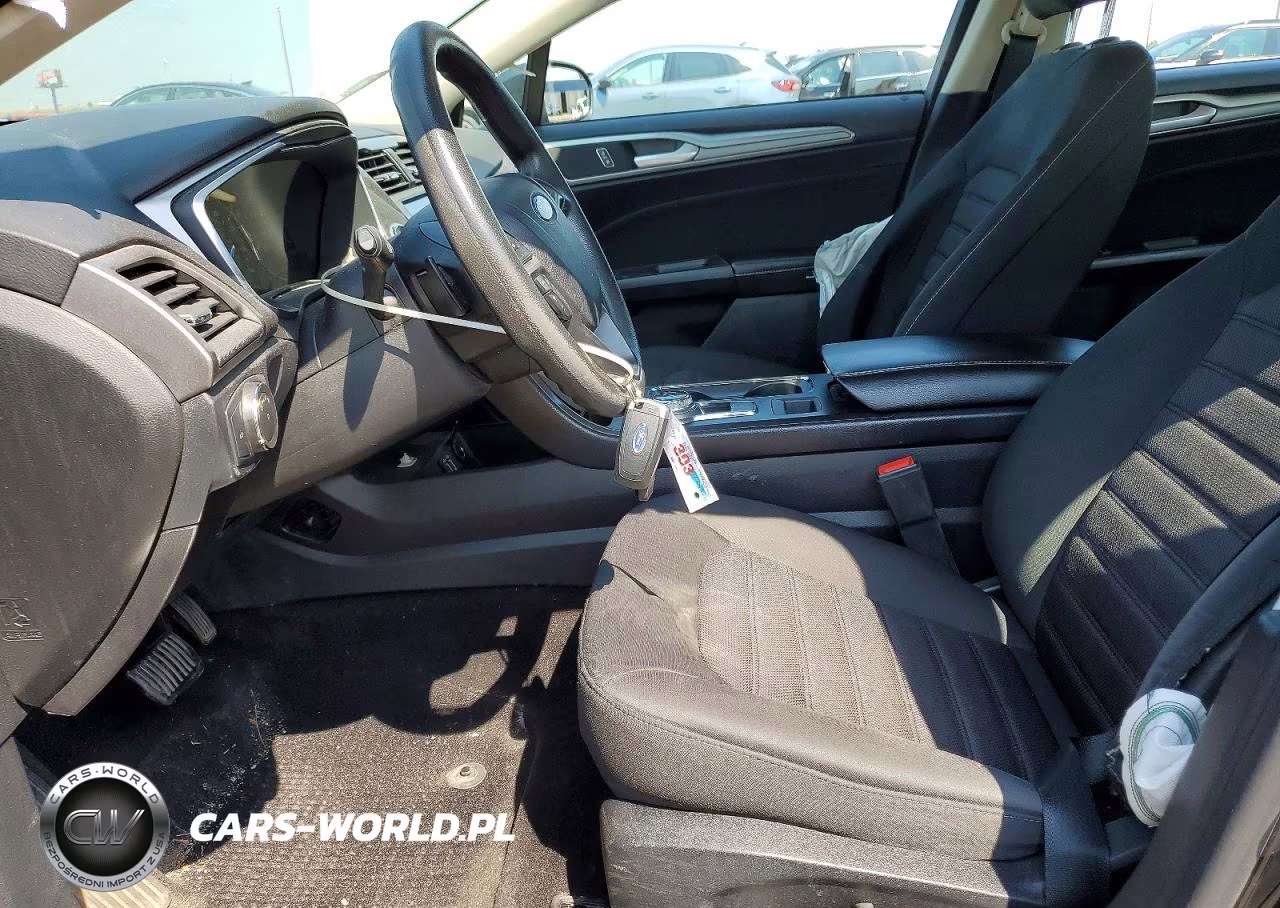 2020 Ford Fusion Se VIN:3FA6P0T99LR198443 - 7