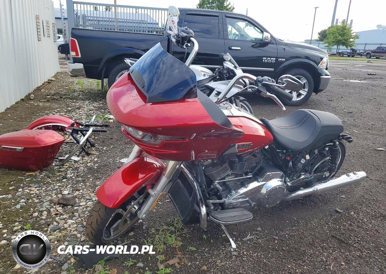 2025 Harley-Davidson Road Glide VIN:1HD1KH718SB603537 - 3