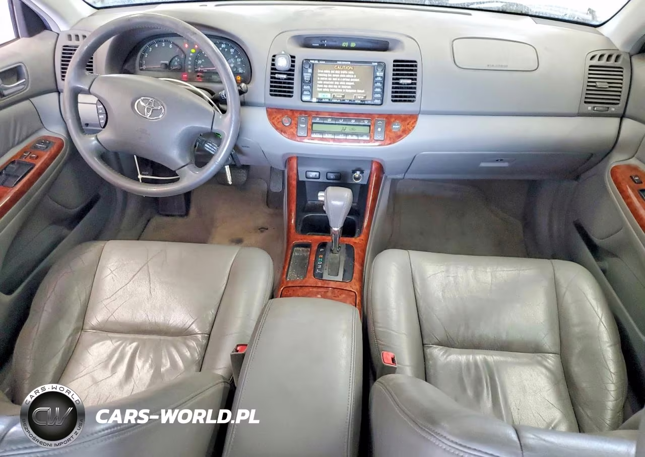 2002 Toyota Camry Xle V6 VIN:JTDBF30K120003583 - 8