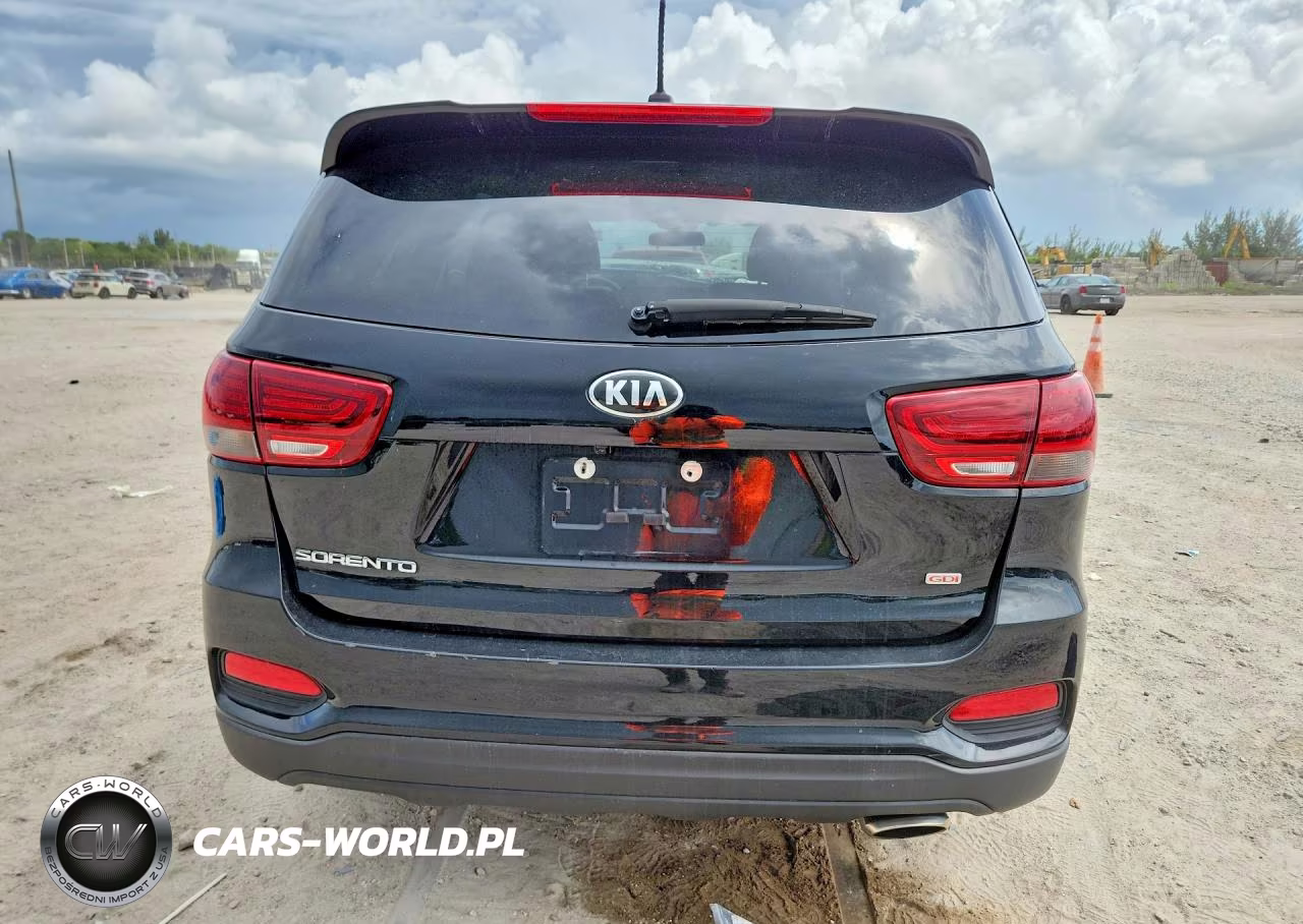2019 Kia Sorento L VIN:5XYPG4A35KG569496 - 6