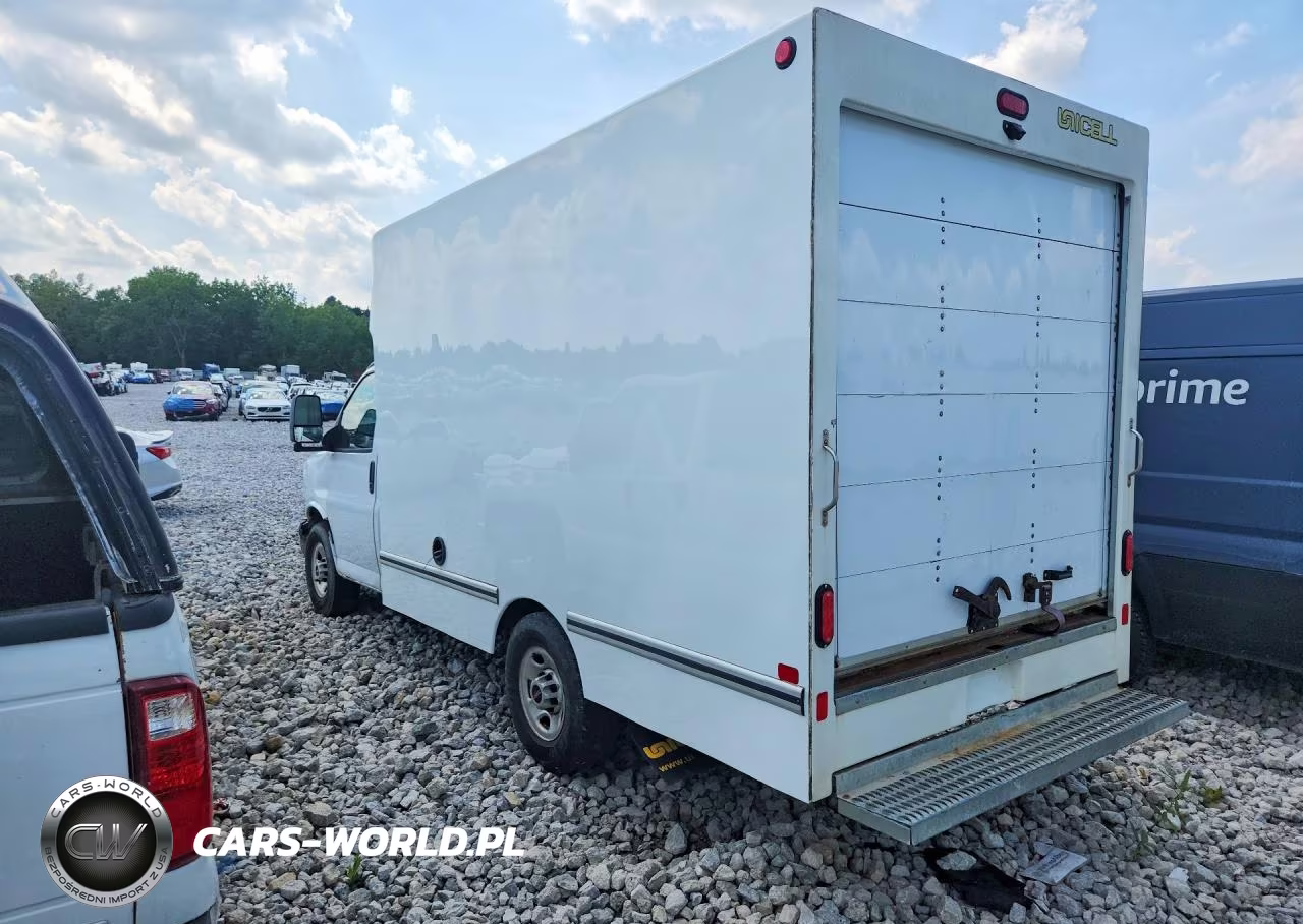 2021 GMC Savana Cutaway G3500 VIN:7GZ07RF71MN002307 - 2