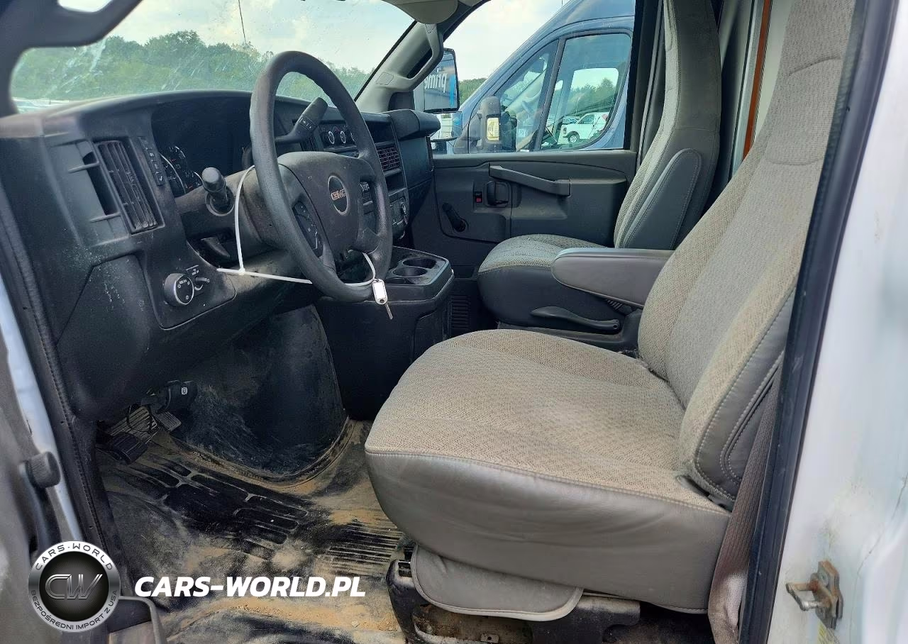 2021 GMC Savana Cutaway G3500 VIN:7GZ07RF71MN002307 - 7