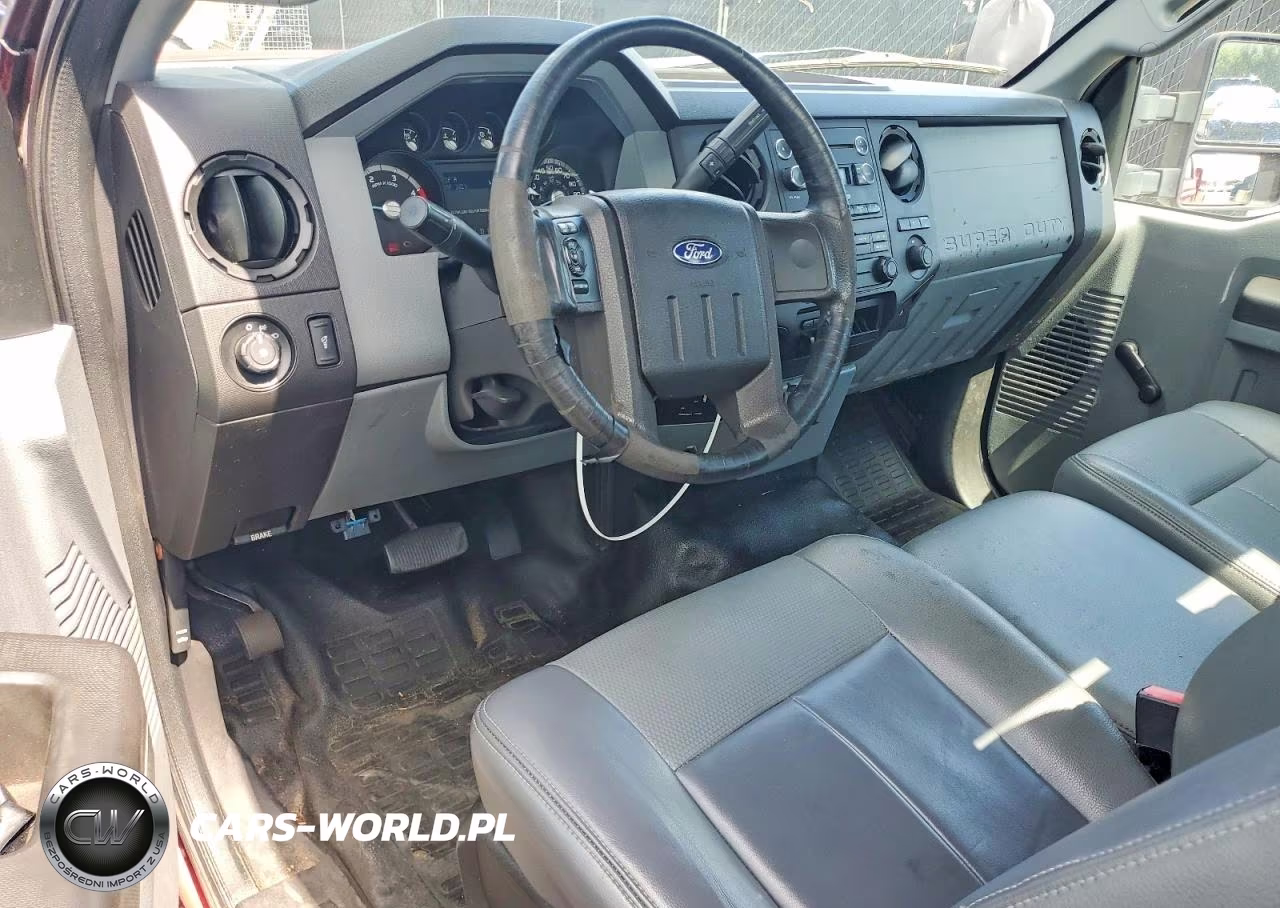 2013 Ford F250 Super Duty VIN:1FDBF2AT6DEA37893 - 8