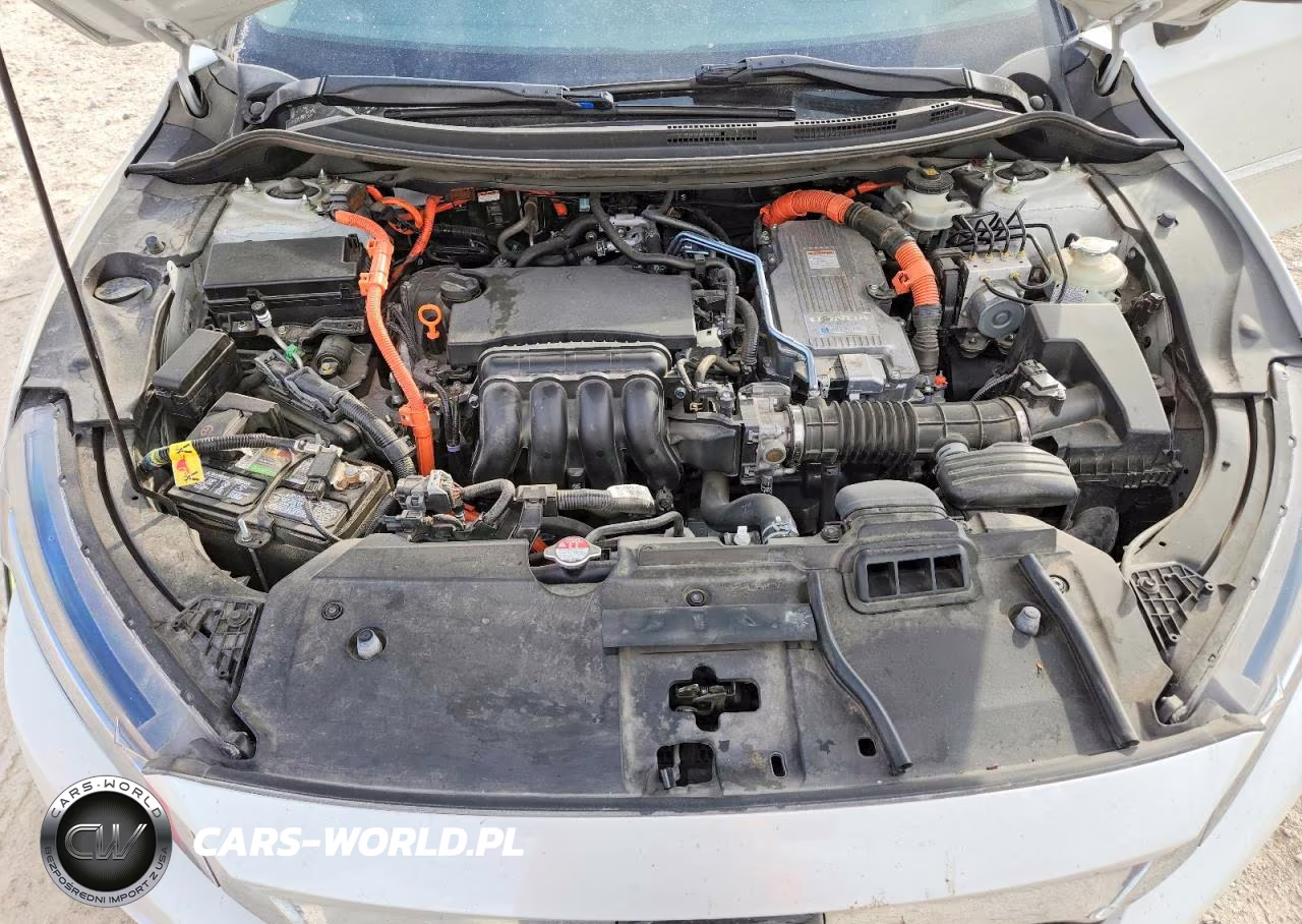 2018 Honda Clarity Touring VIN:JHMZC5F30JC005470 - 11