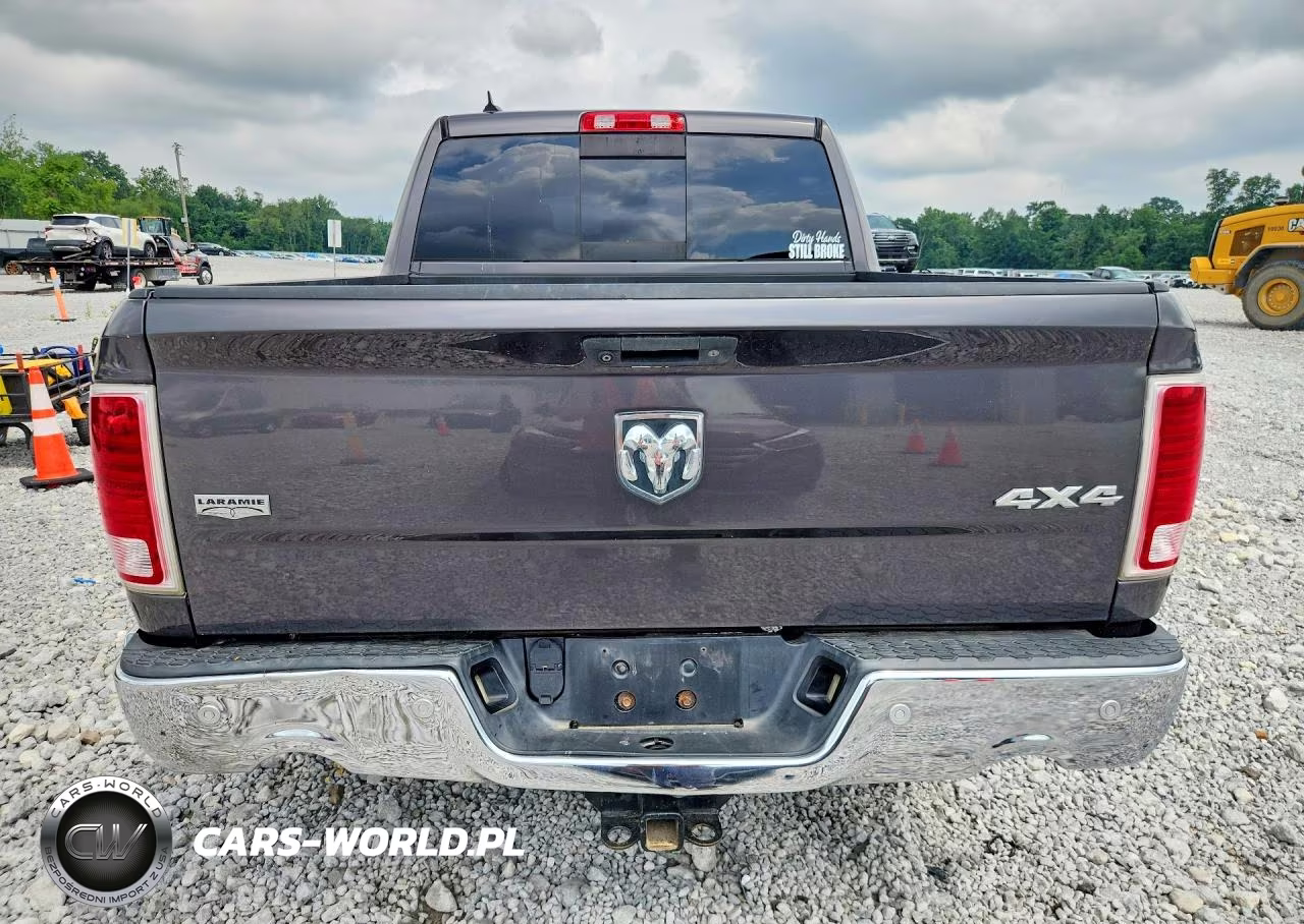 2016 Ram 1500 Laramie VIN:1C6RR7NMXGS186492 - 6