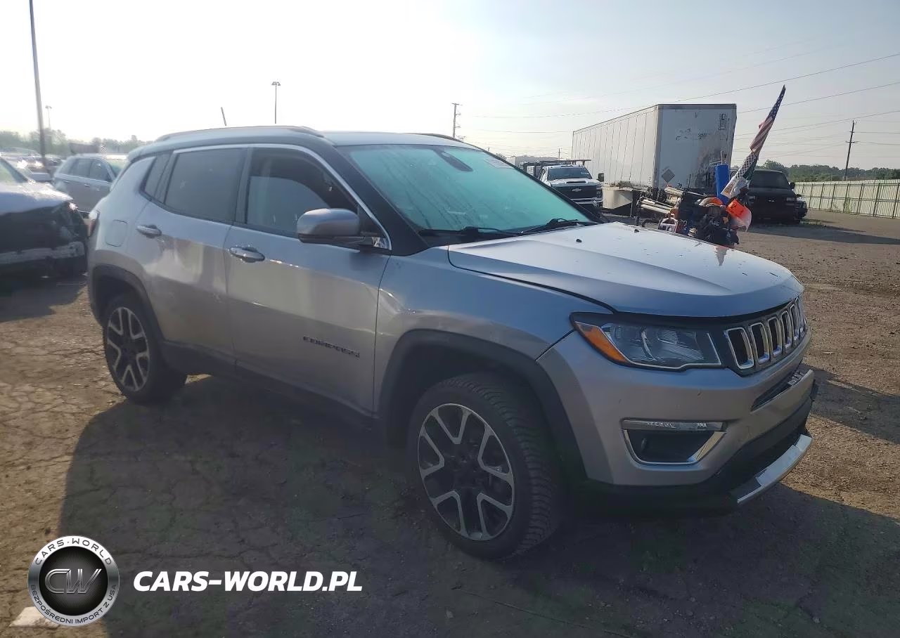 2018 Jeep Compass Limited VIN:3C4NJDCBXJT342700 - 4