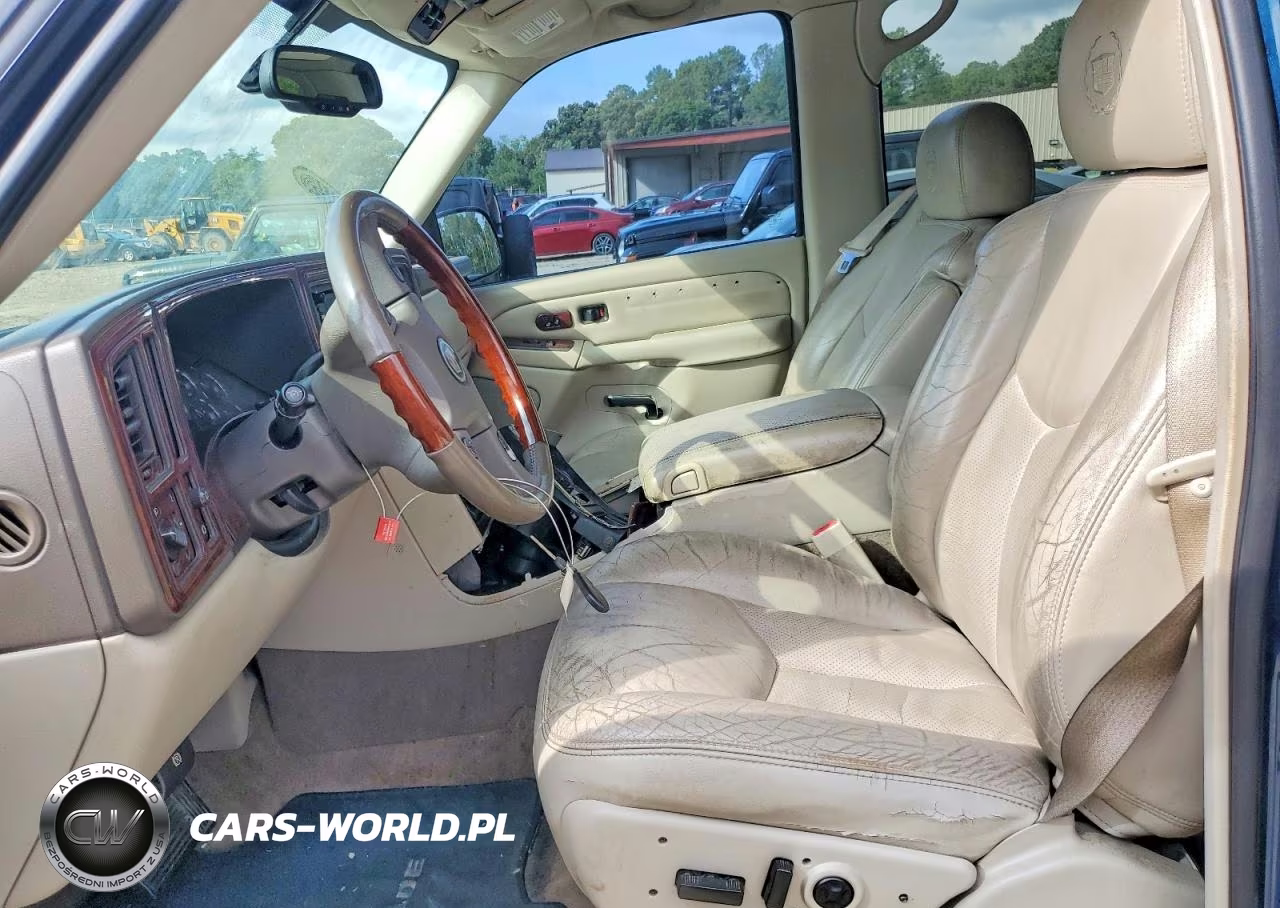 2005 Cadillac Escalade Luxury VIN:1GYEK63N75R176888 - 7