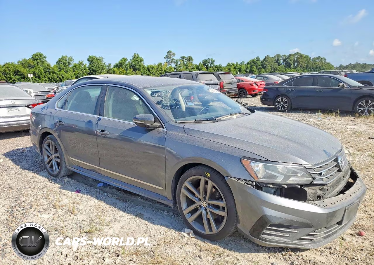2016 Volkswagen Passat VIN:1VWAT7A36GC039498 - 4