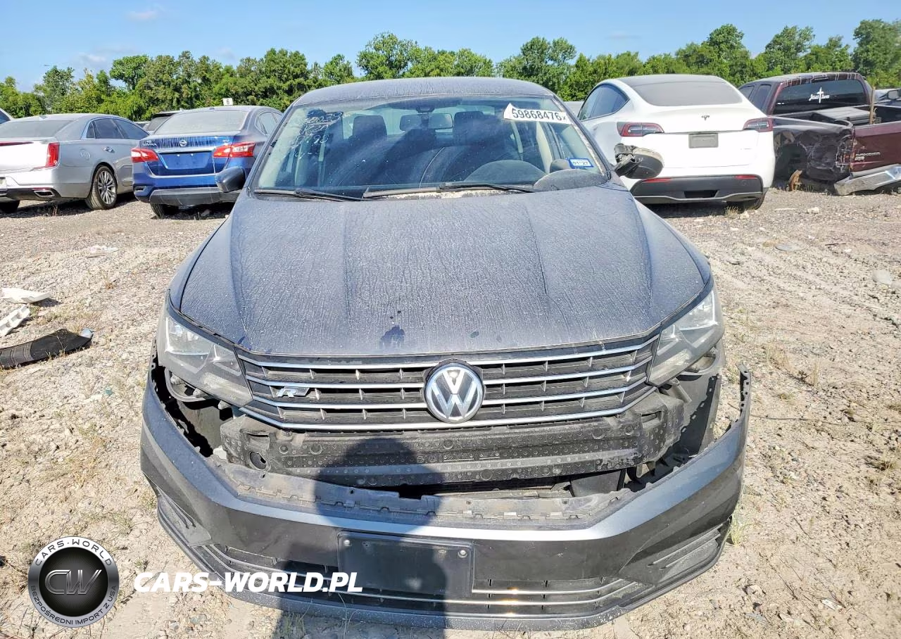 2016 Volkswagen Passat VIN:1VWAT7A36GC039498 - 5