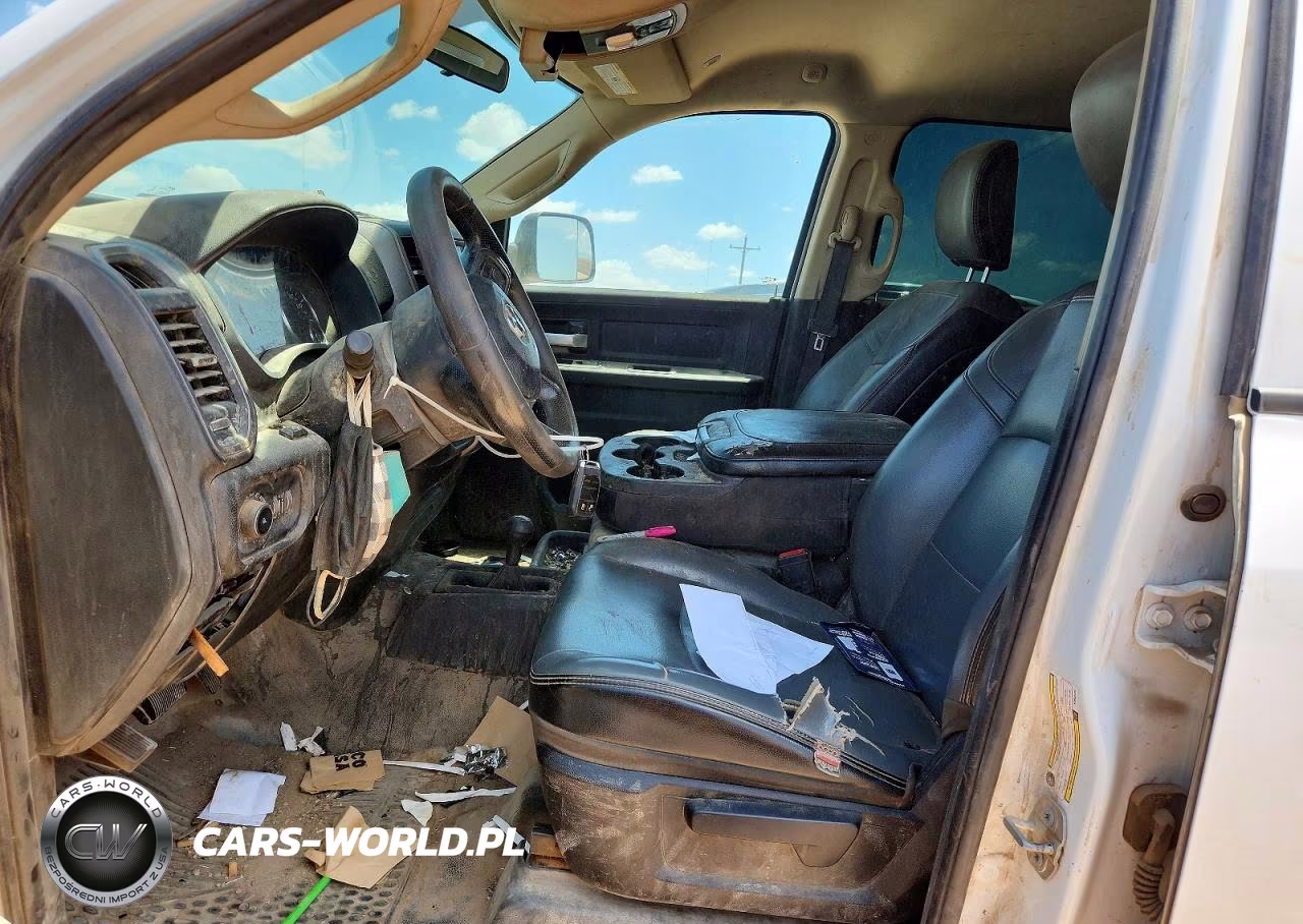 2019 Ram 2500 Tradesman VIN:3C6UR5HJ3KG652473 - 7