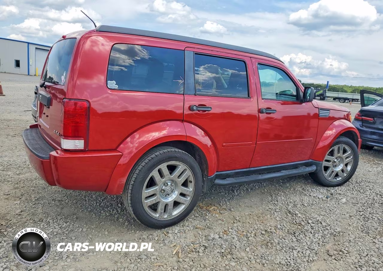 2011 Dodge Nitro Heat VIN:1D4PU4GK6BW532681 - 3